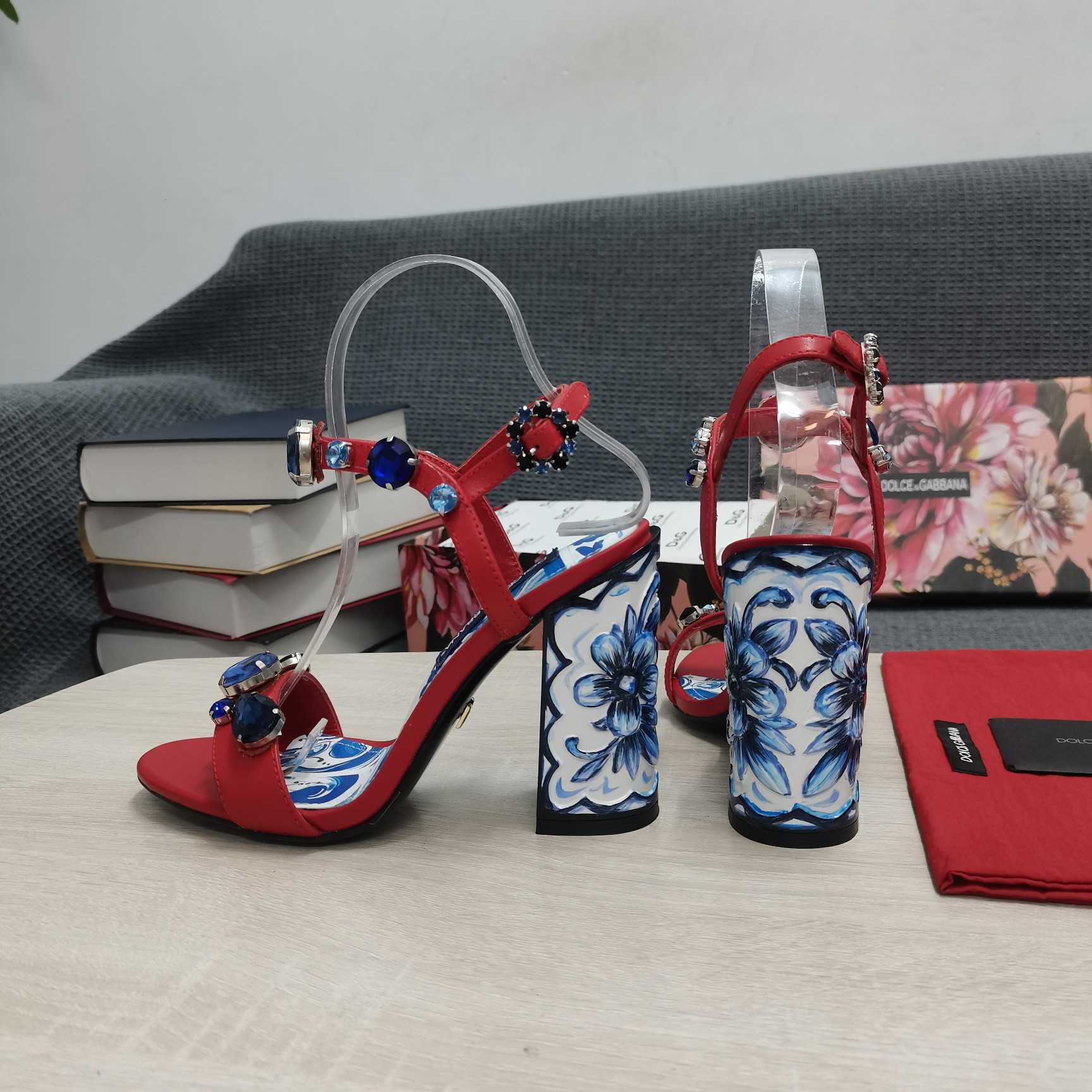 Dolce & Gabbana Patent Leather Sandals With Embroidery And Painted Heel - FashionPlug