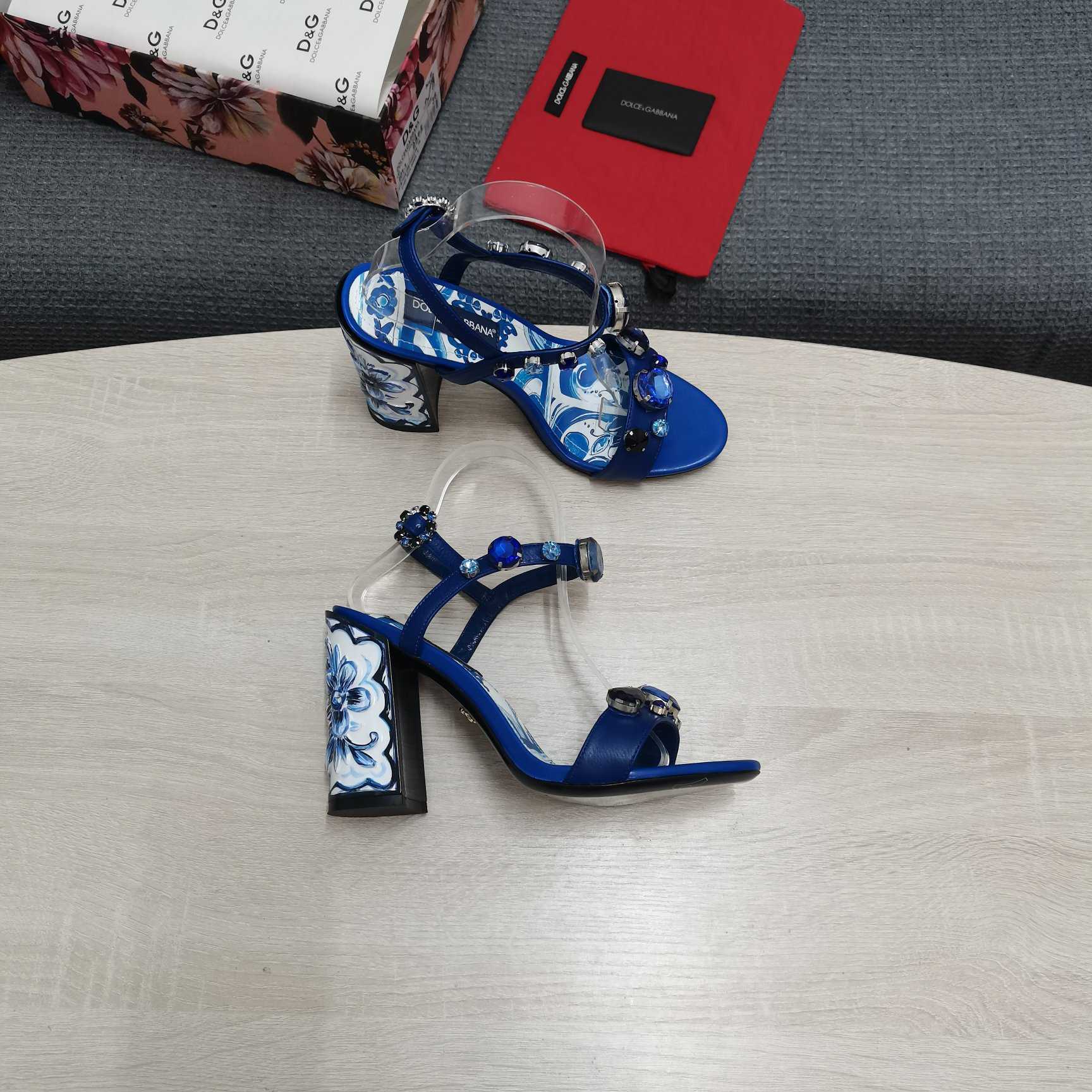 Dolce & Gabbana Patent Leather Sandals With Embroidery And Painted Heel - FashionPlug