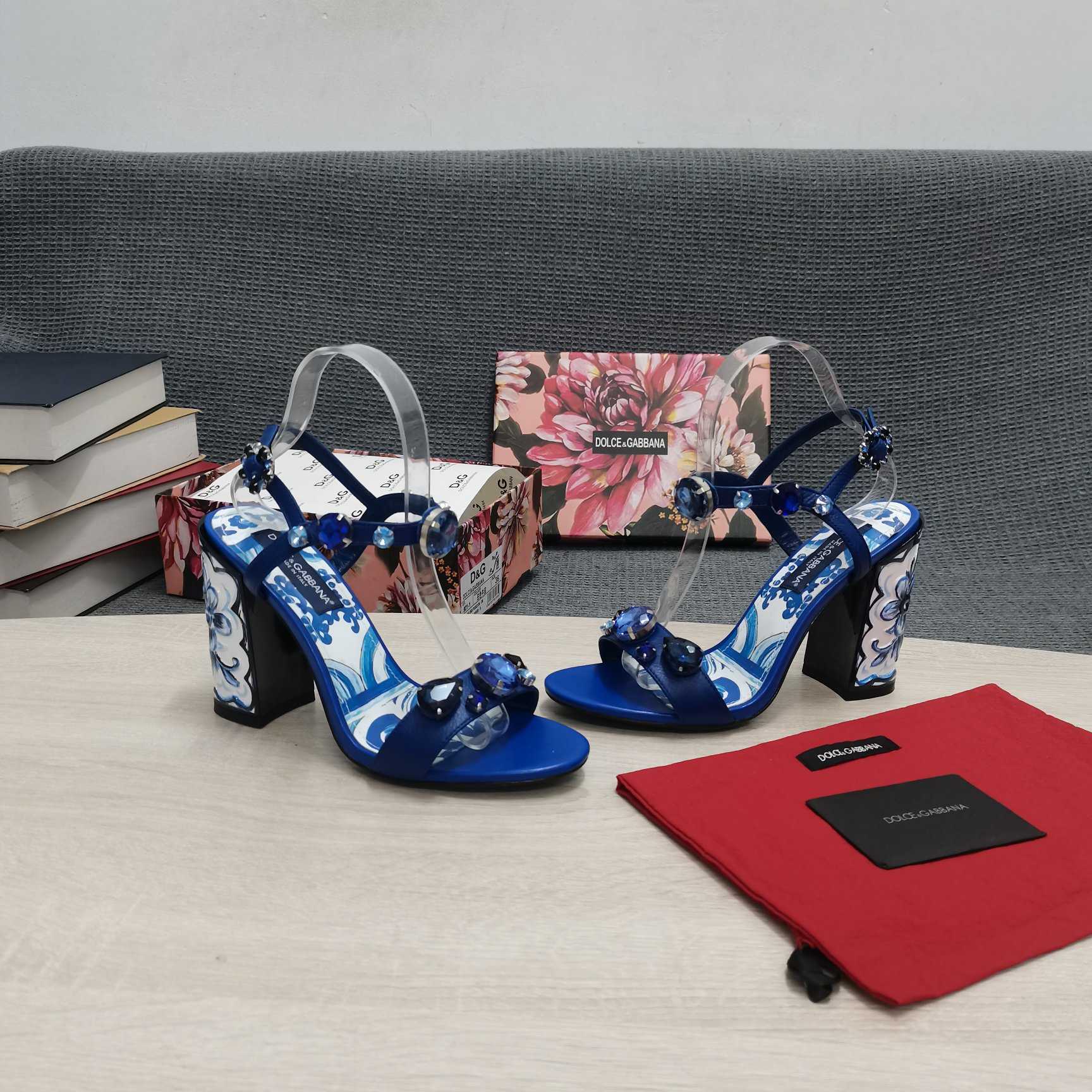 Dolce & Gabbana Patent Leather Sandals With Embroidery And Painted Heel - FashionPlug