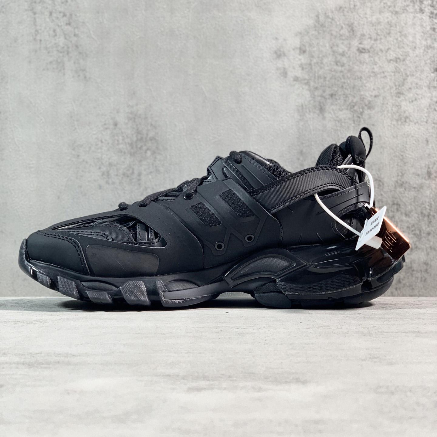 Balenciaga Track Clear Sole Sneaker In Black Mesh And Nylon - FashionPlug