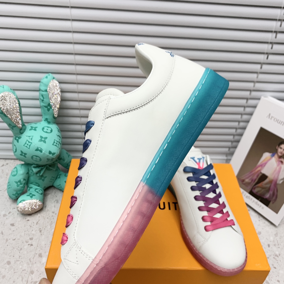 Louis Vuitton Luxembourg Samothrace Sneaker      1A9G2E - FashionPlug