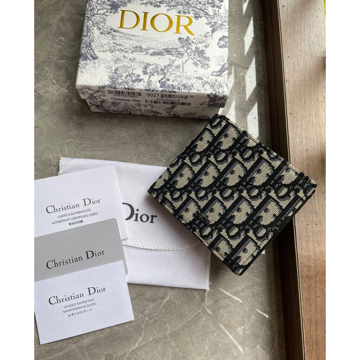 Dior Compact Wallet(11.5-9.5CM) - FashionPlug