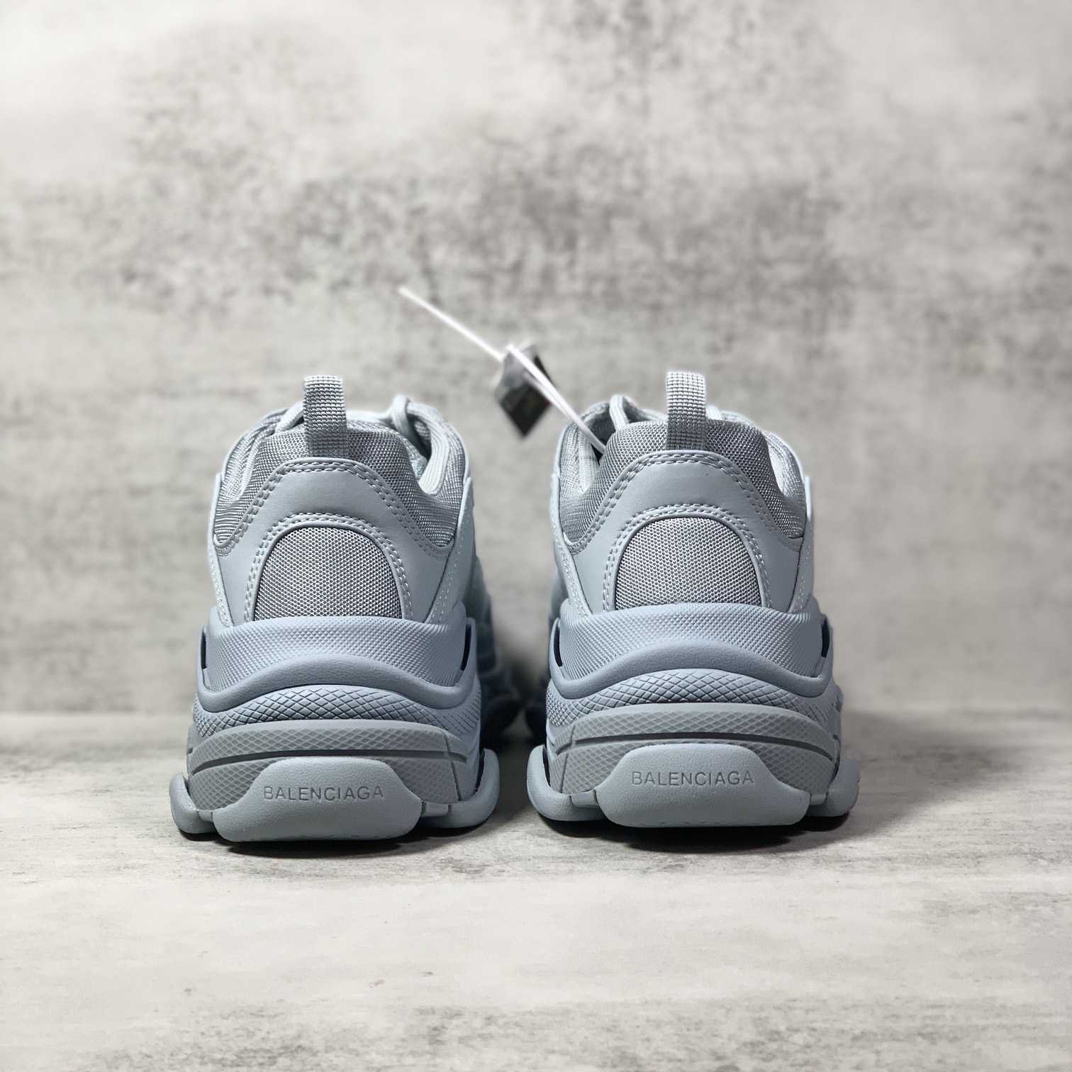 Balenciaga Triple S Sneaker In Light Blue Double Foam And Mesh - FashionPlug