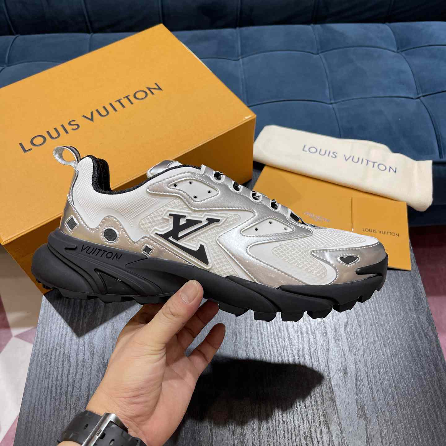 Louis Vuitton Runner Tatic Sneaker(Upon UK Size)     - FashionPlug