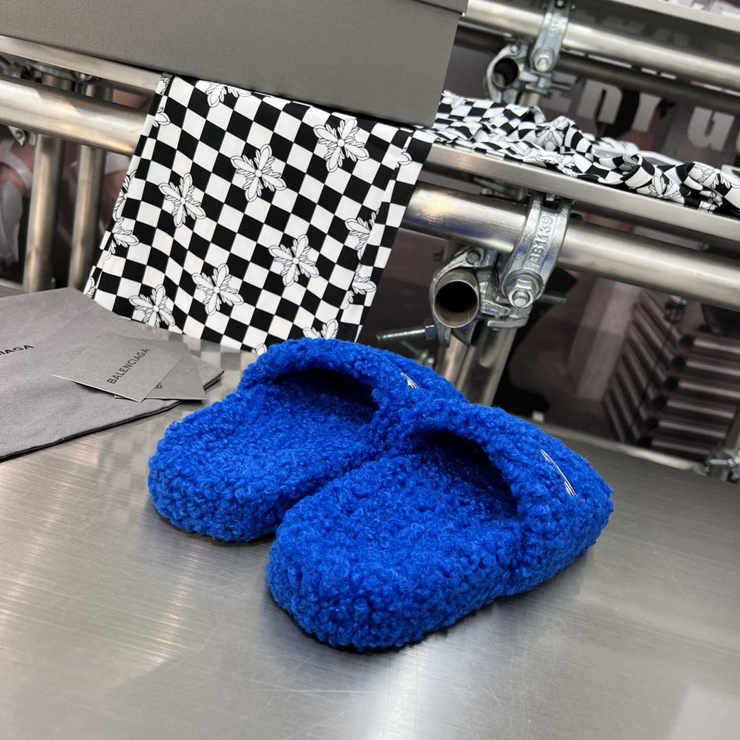 Balenciaga Furry Slide Sandal - FashionPlug