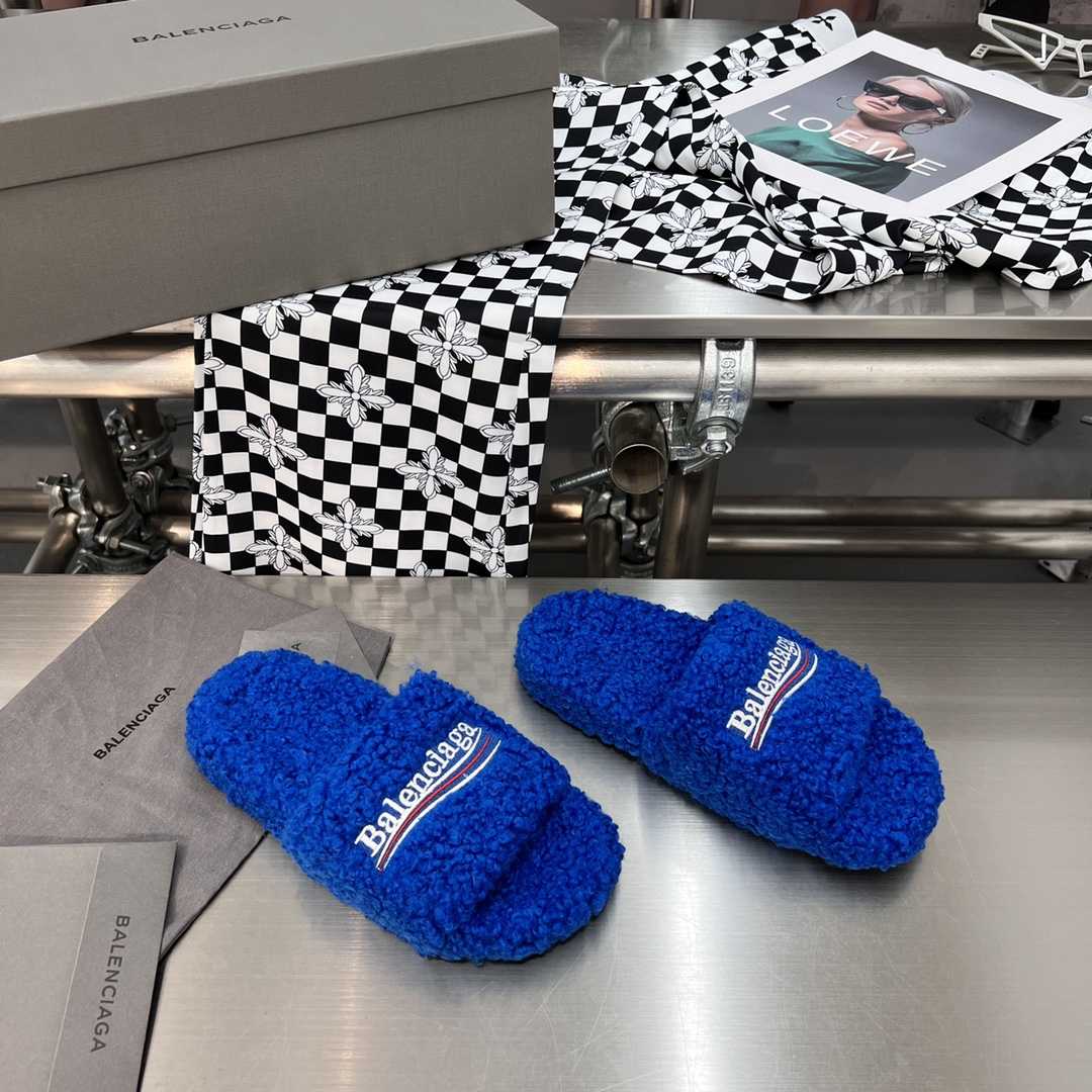Balenciaga Furry Slide Sandal - FashionPlug