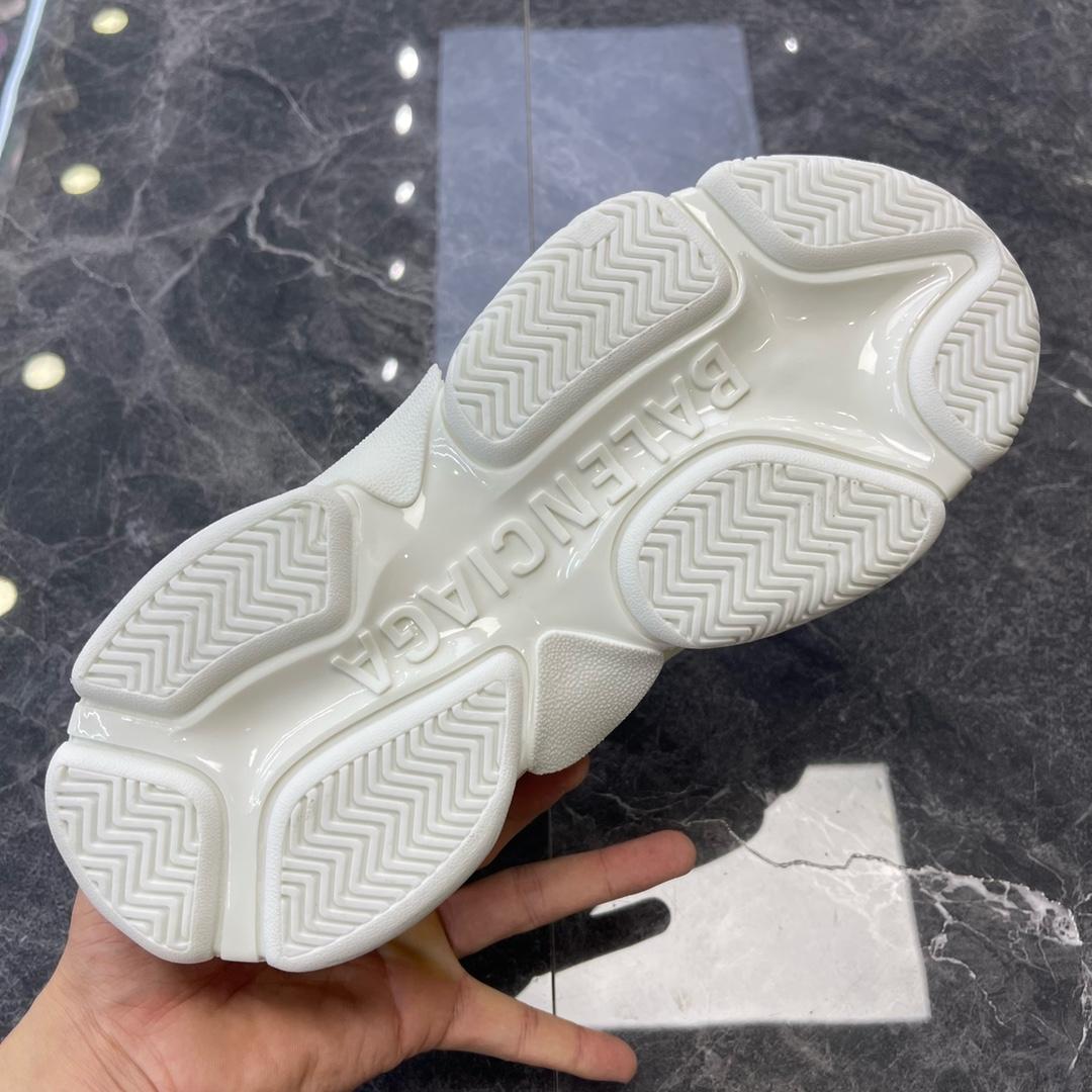 Balenciaga Triple S Logotype Sneaker In White And Black Technical Material - FashionPlug