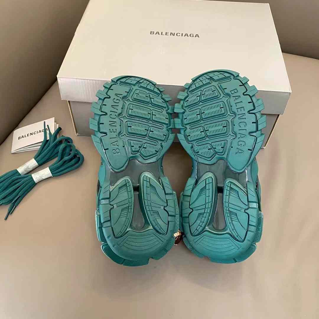 Balenciaga Track 3.0 Sneaker  - FashionPlug