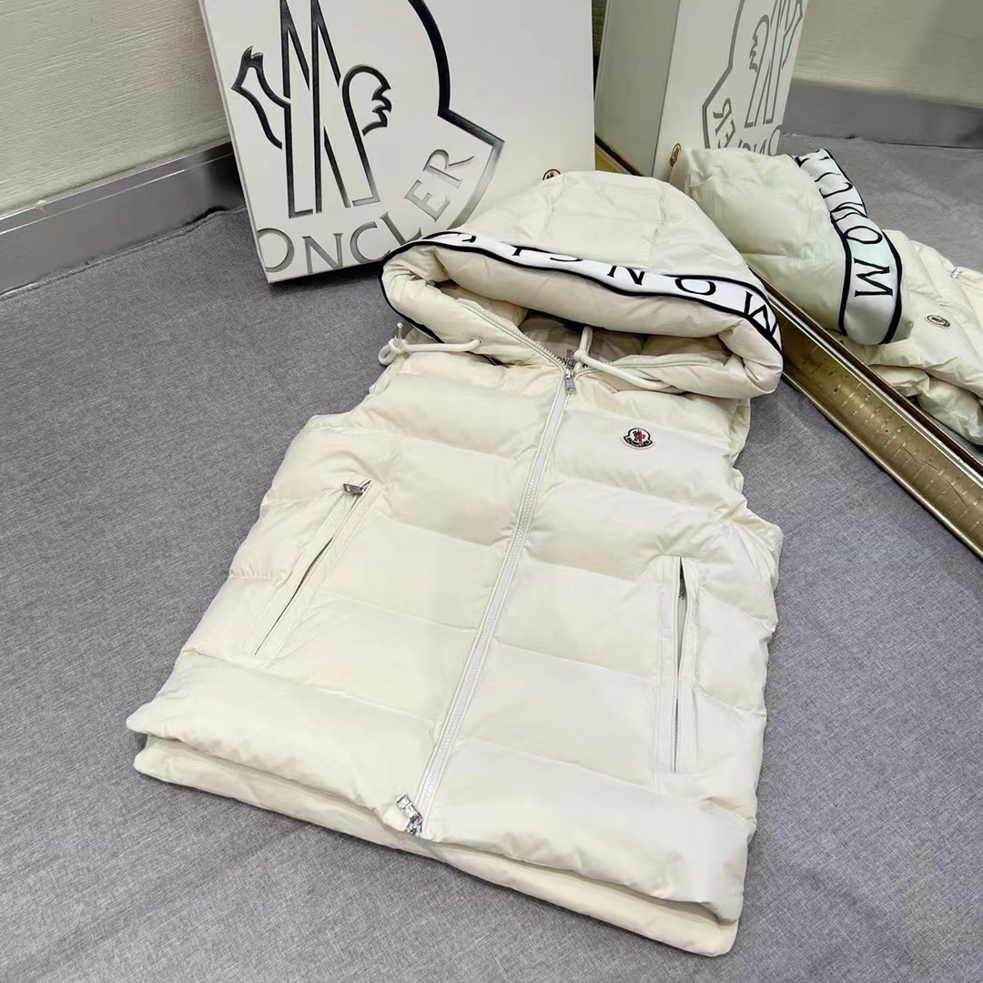 Moncler Cardamine Down Vest - FashionPlug