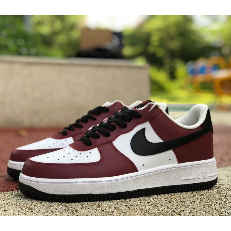 Nike Air Force 1 Low ’07 Sneaker      FD0300-600 - FashionPlug