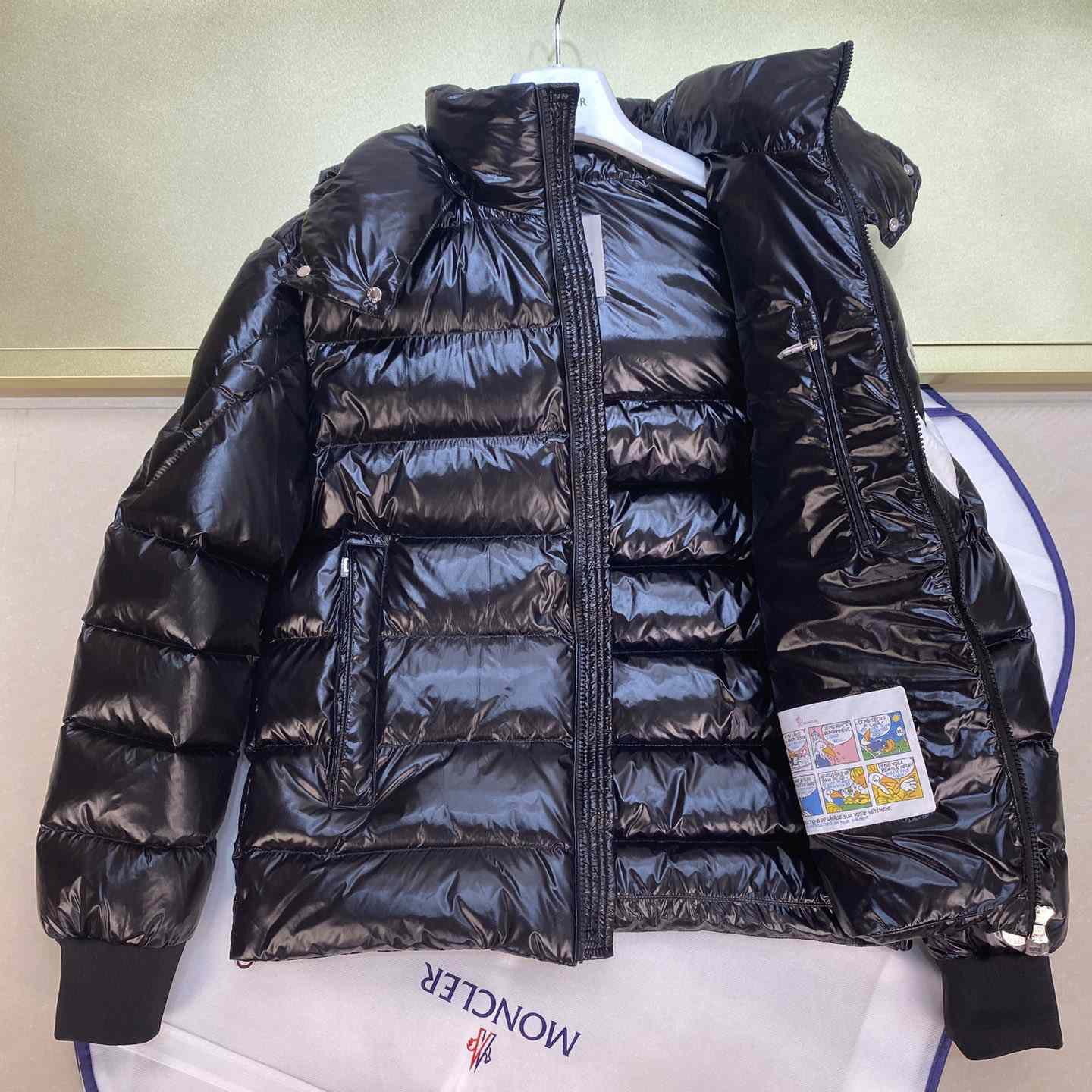 Moncler Corydale Short Down Jacket - FashionPlug