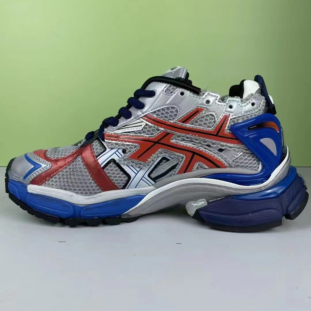 Balenciaga Runner Sneaker  - FashionPlug