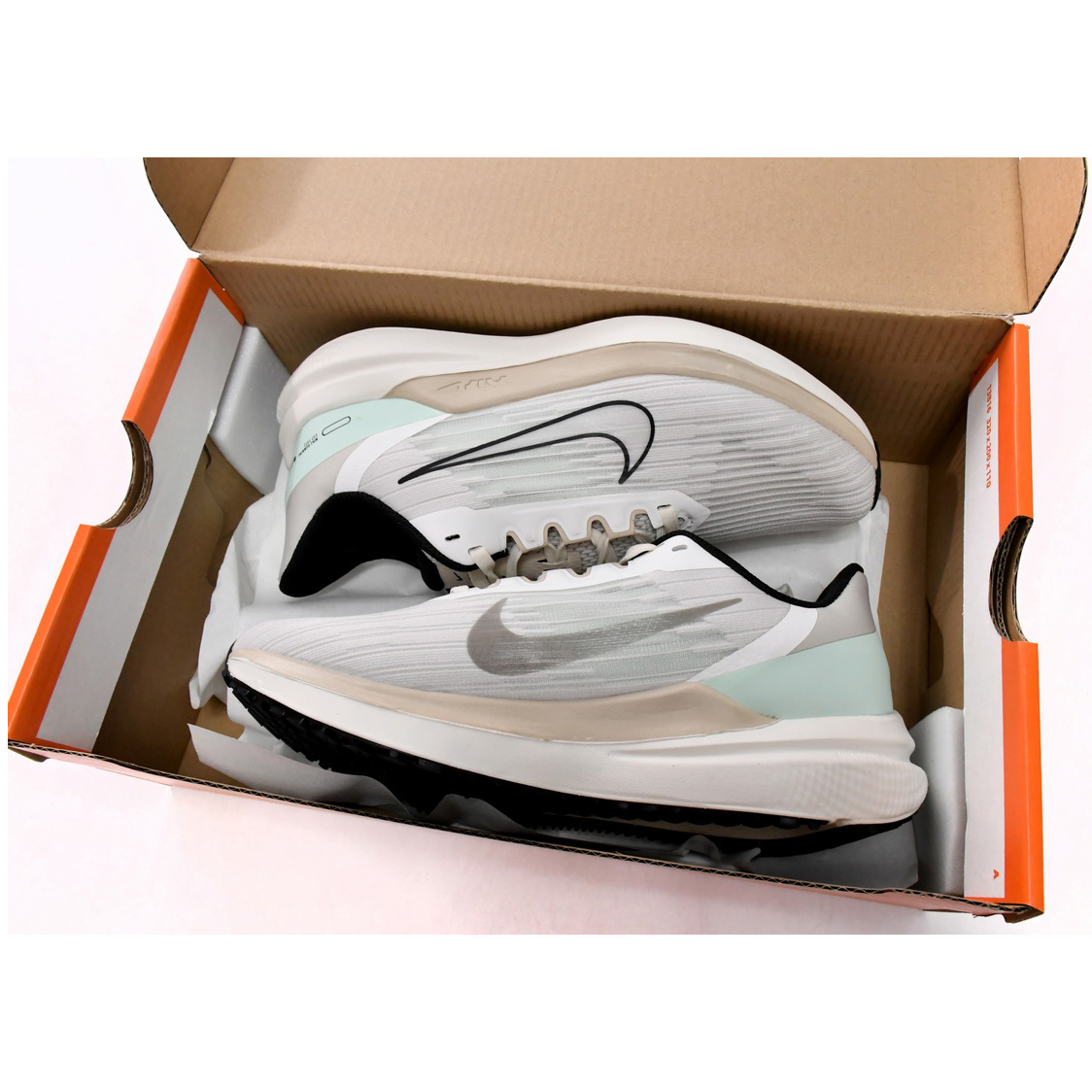 Nike Air Winflo 9 Light Grey Beige Light Green Sneaker      DV9121-011 - FashionPlug