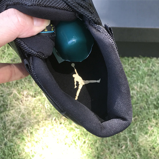 Air Jordan 11  Sneaker    378037-006 - FashionPlug