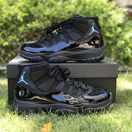 Air Jordan 11  Sneaker    378037-006 - FashionPlug