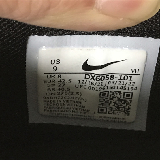 Nike Dunk Low Scrap Sneaker      DX6058-101 - FashionPlug