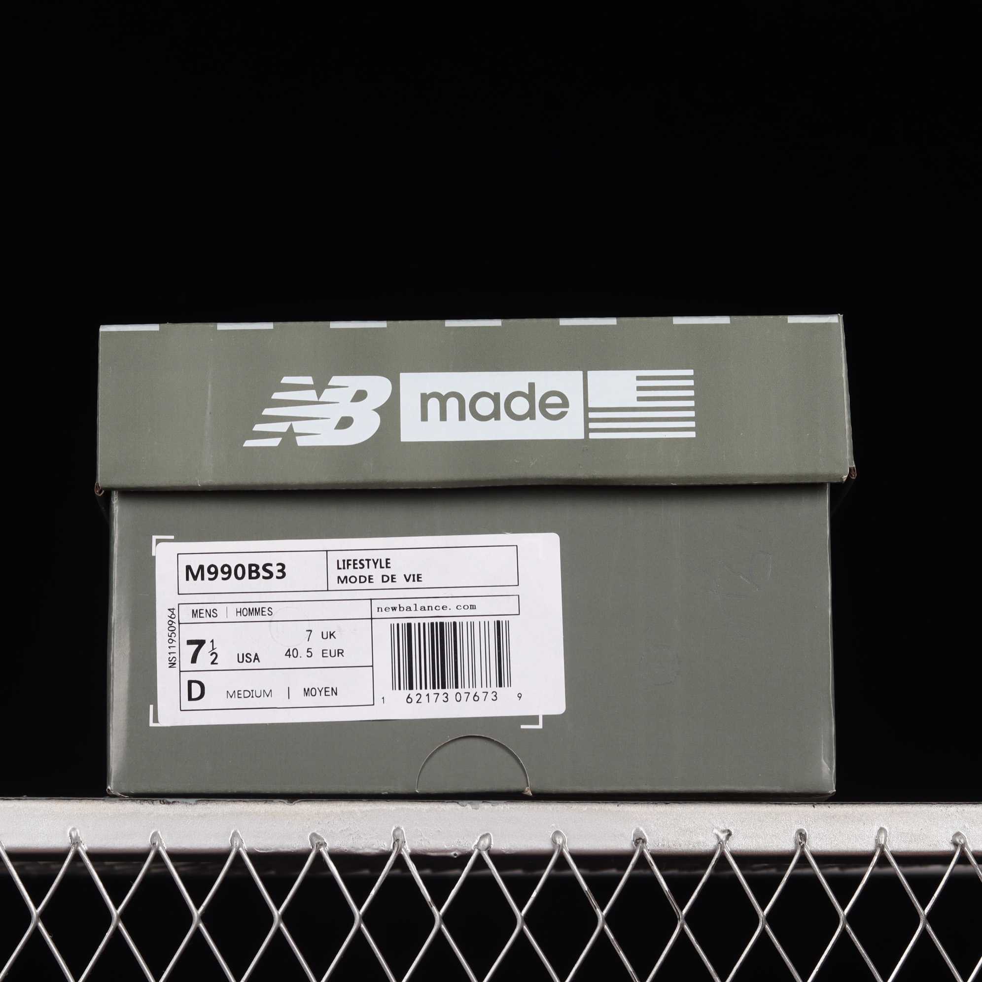 New Balance NB990 Sneakers           M990BS3 - FashionPlug