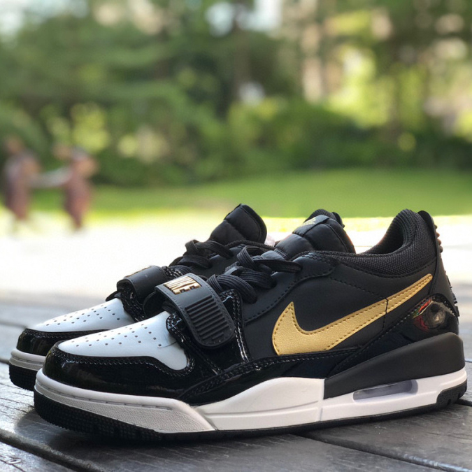 Air Jordan AJ312 Low Sneaker      CD7069-071 - FashionPlug