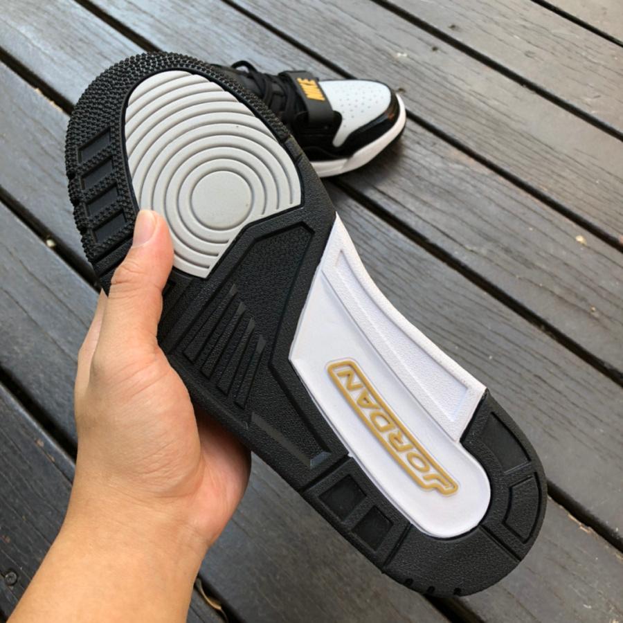 Air Jordan AJ312 Low Sneaker      CD7069-071 - FashionPlug