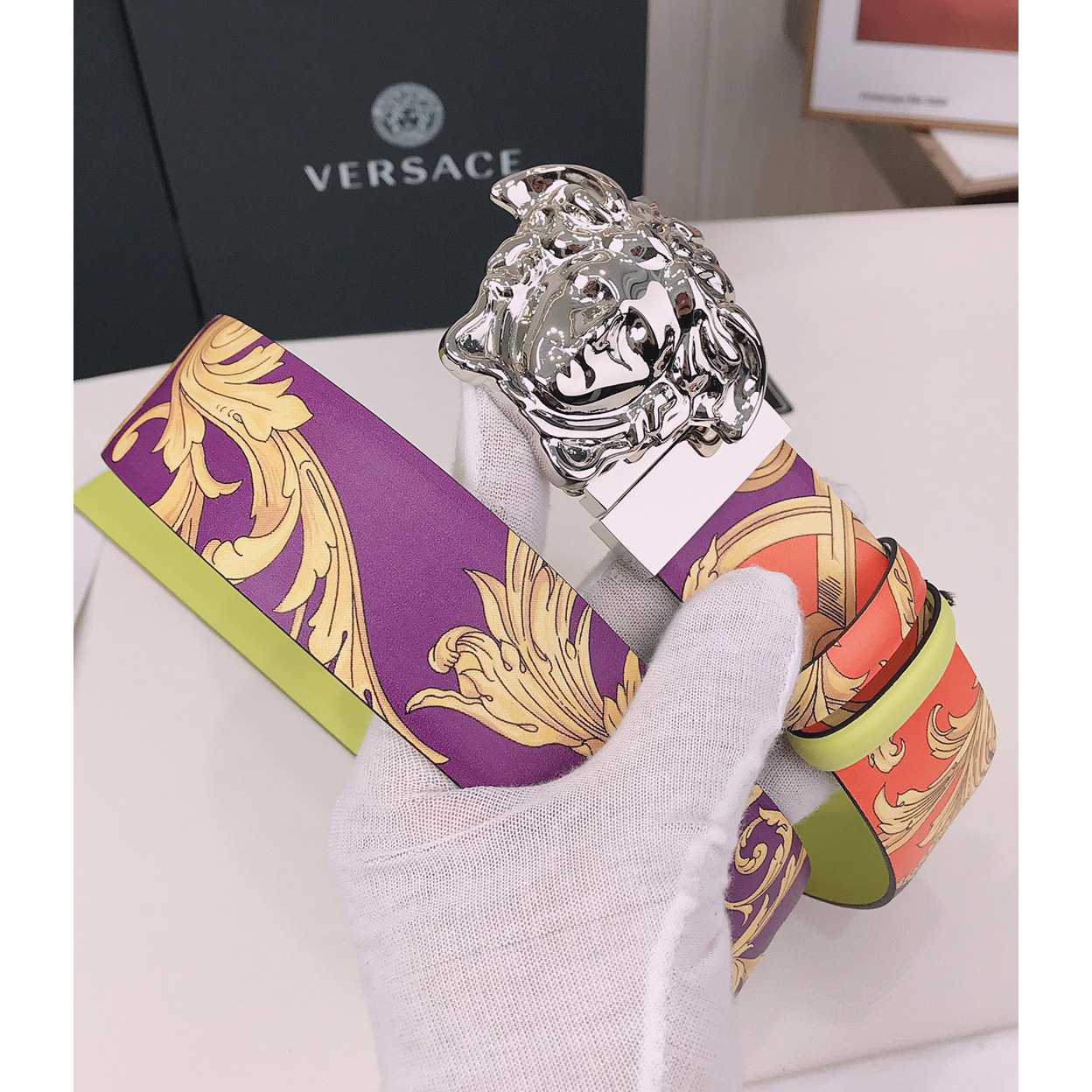 Versace La Medusa Le Pop Classique Reversible Belt   40mm - FashionPlug