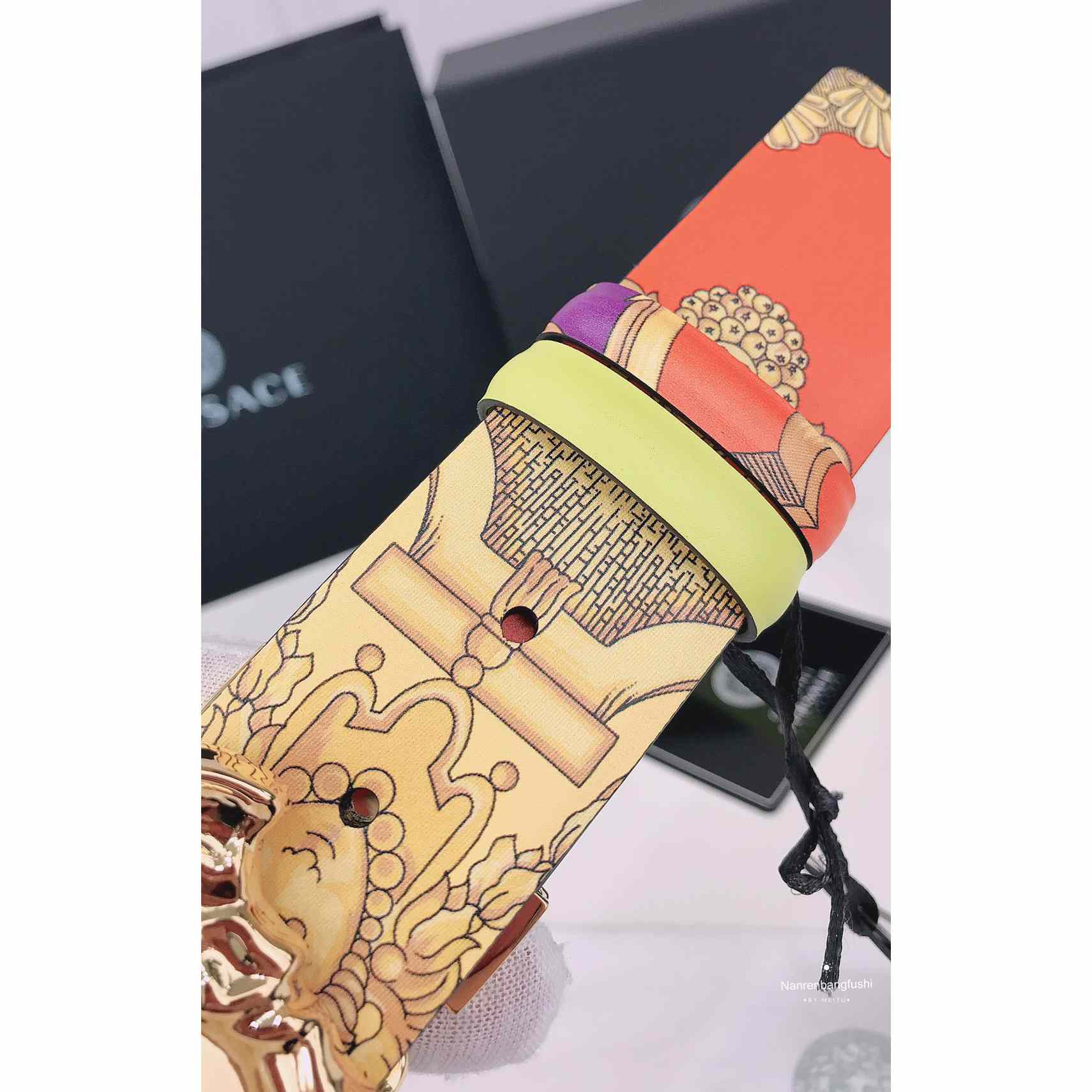 Versace La Medusa Le Pop Classique Reversible Belt   40mm - FashionPlug