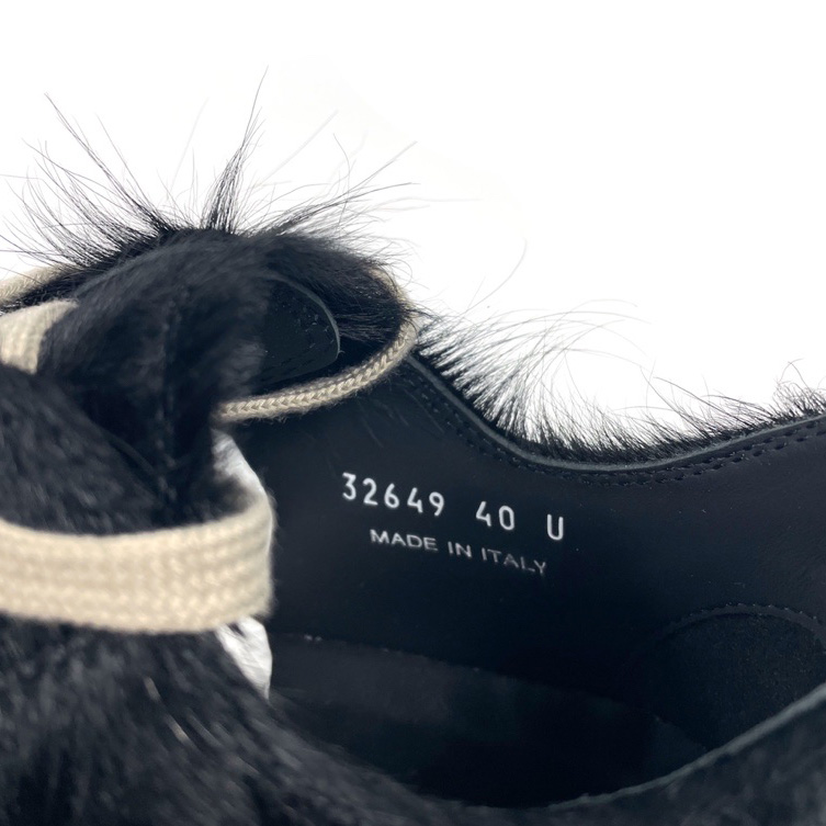 Rick Owens Low Top Sneakers In Black - FashionPlug