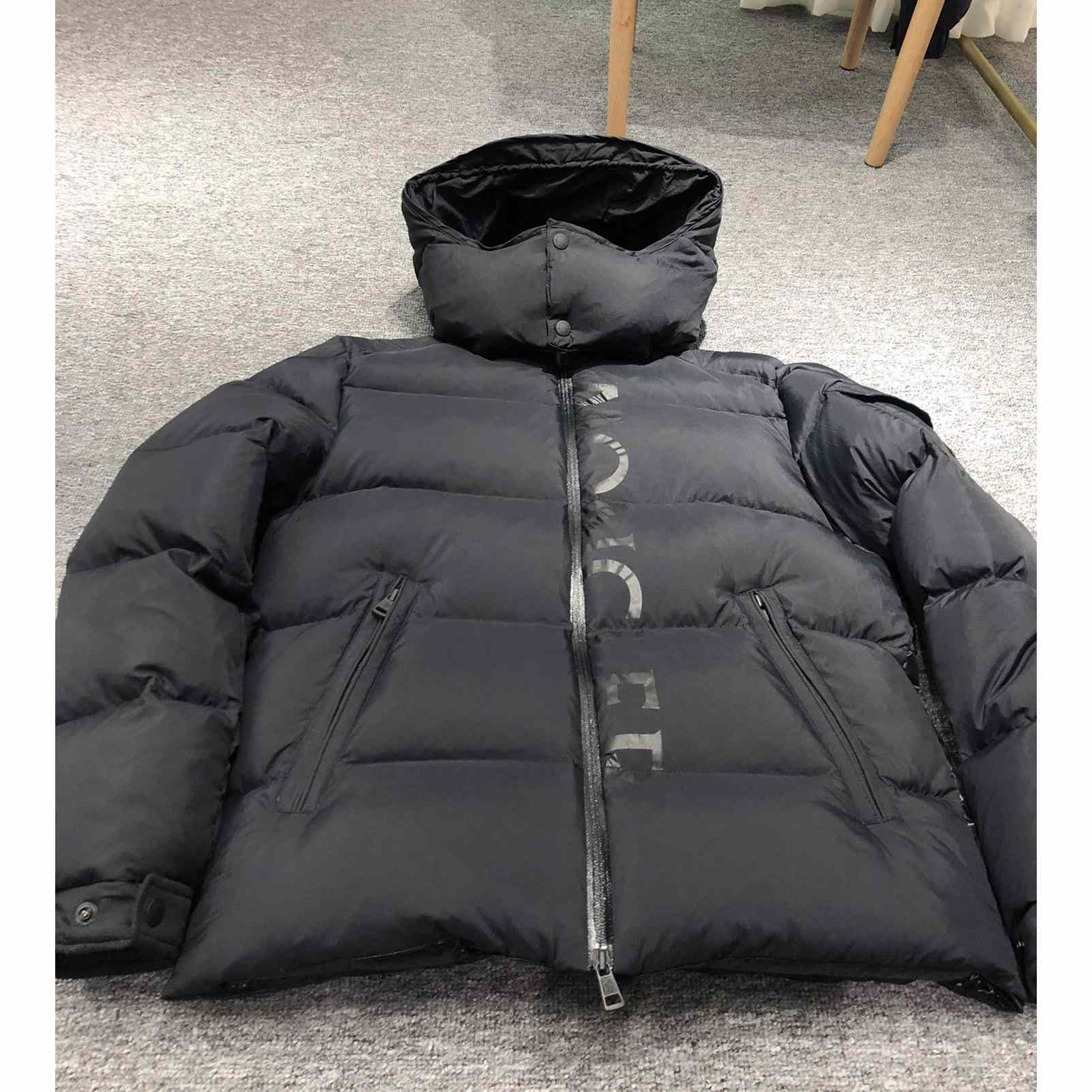 Moncler Dieng Short Down Jacket - FashionPlug