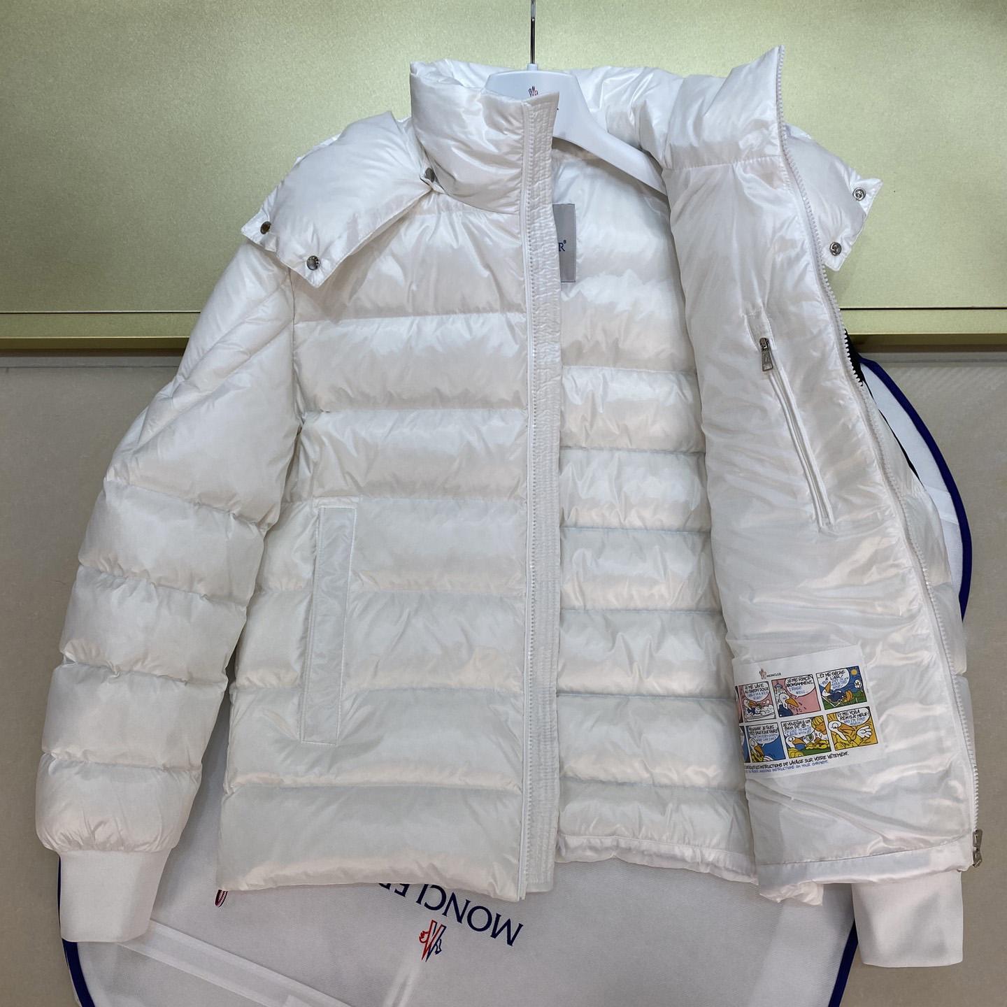 Moncler Corydale Short Down Jacket - FashionPlug