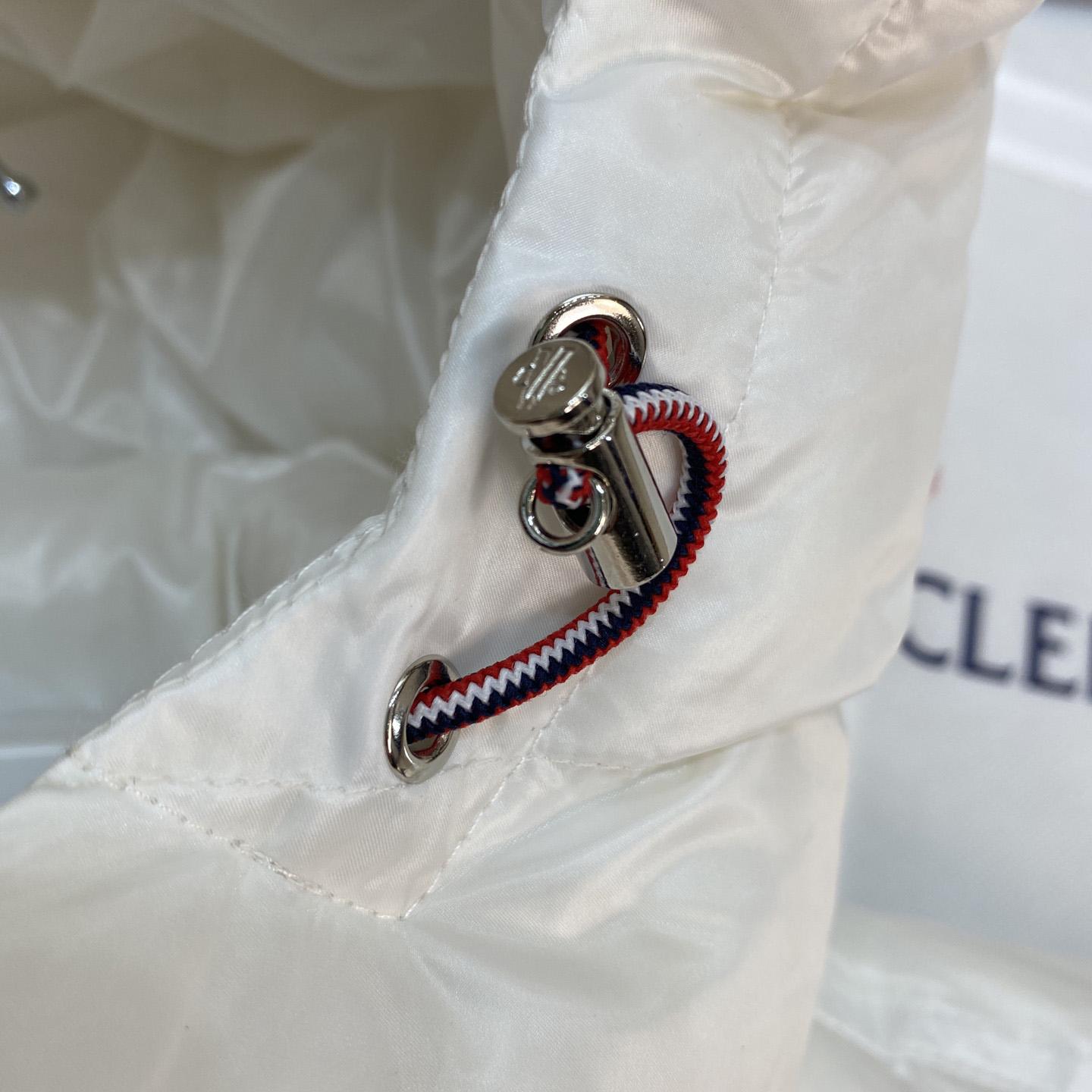 Moncler Corydale Short Down Jacket - FashionPlug