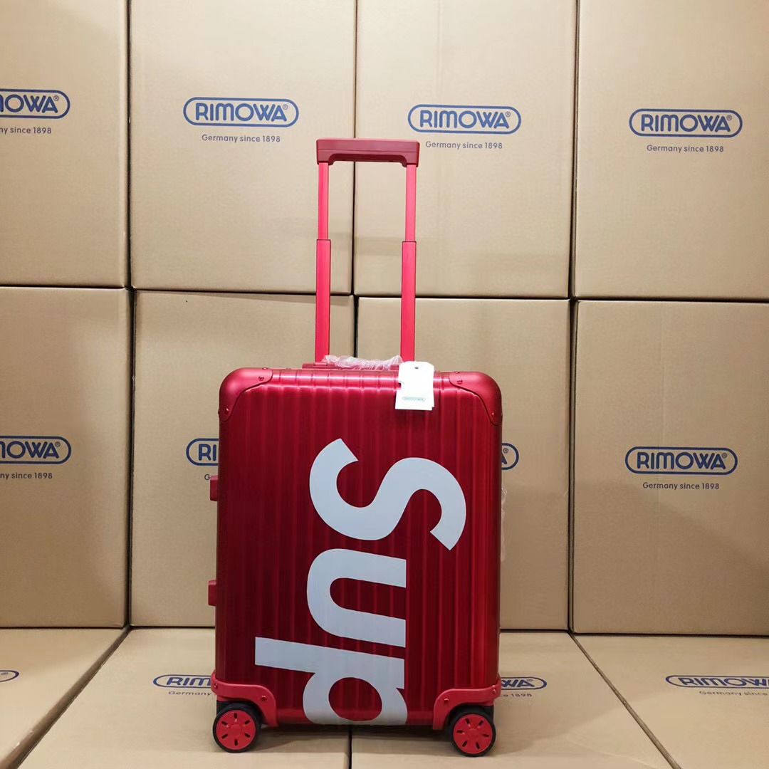 Supreme Luggage - FashionPlug