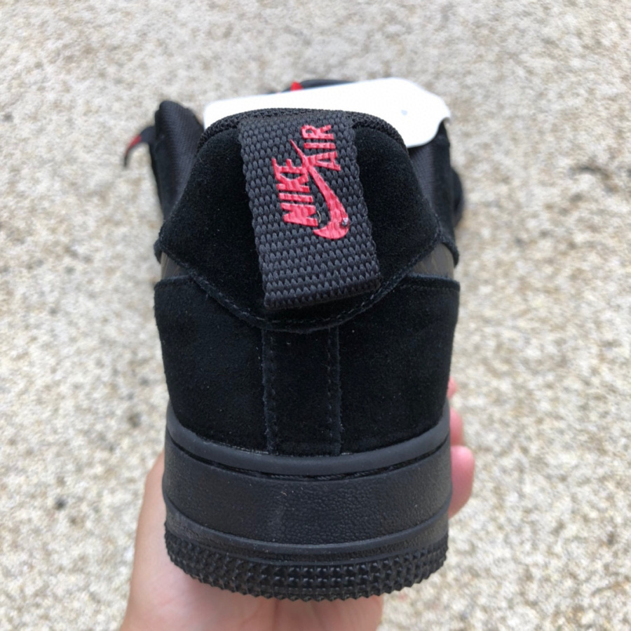 Nike Air Force 1 '07 Sneaker      DZ4514-001 - FashionPlug
