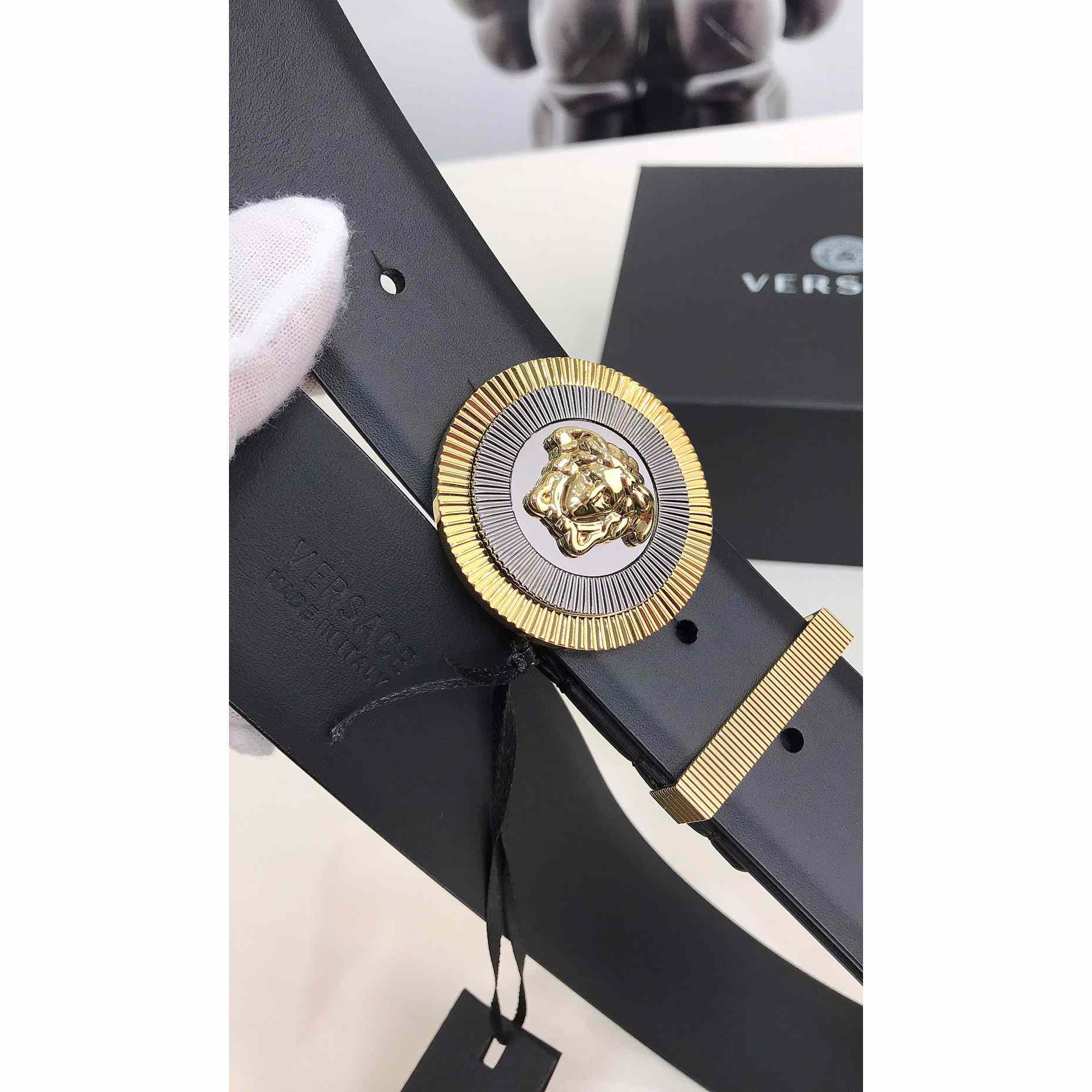 Versace Enamel Medusa Biggie Belt   40mm - FashionPlug
