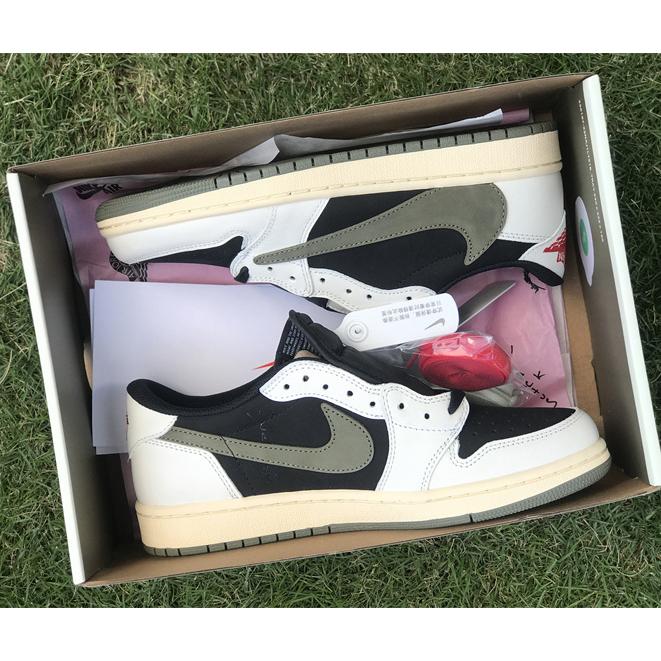 Travis Scott x Air Jordan 1 Low WMNS Sneaker   DZ4137-106 - FashionPlug