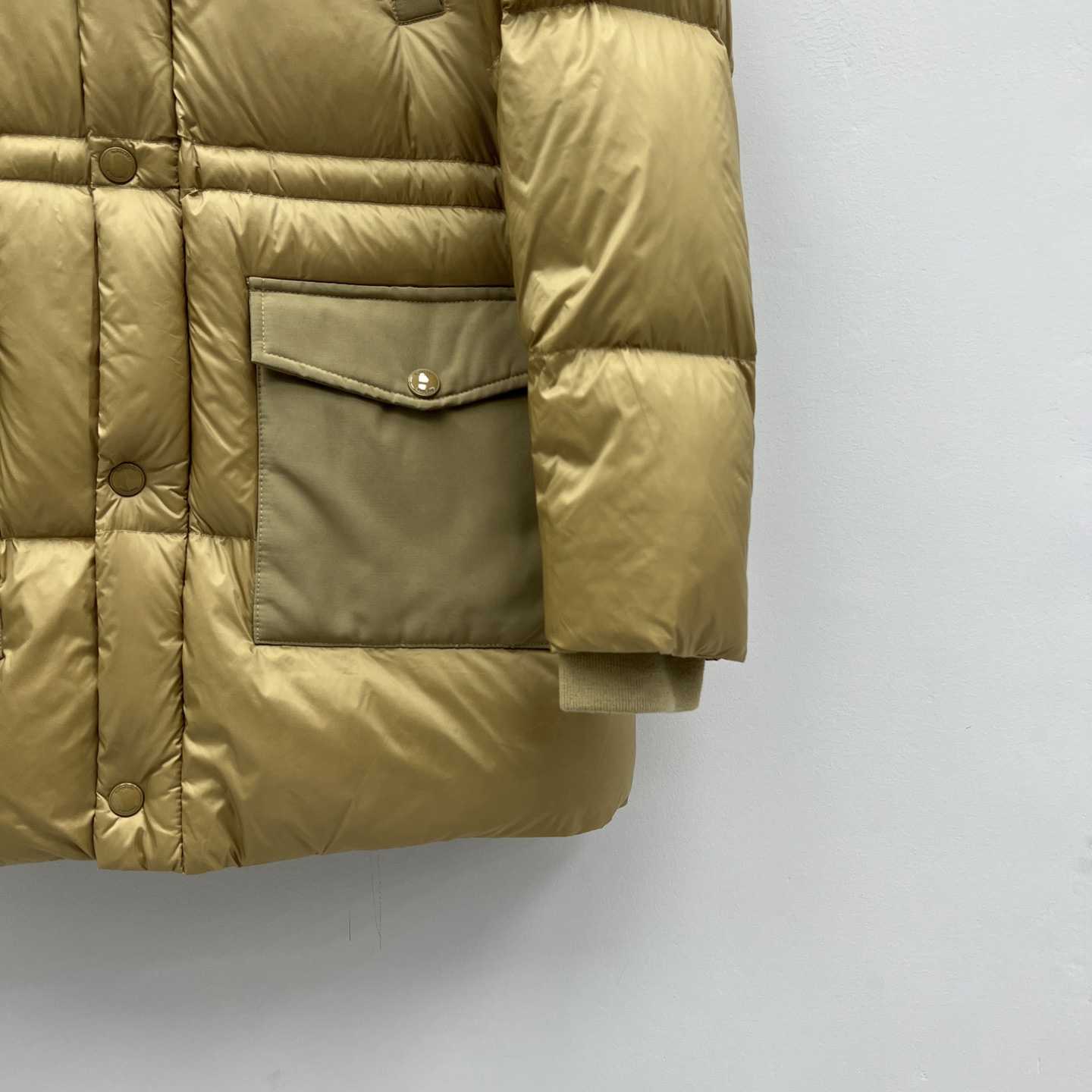 Burberry Logo Appliqué Nylon Puffer Coat - FashionPlug