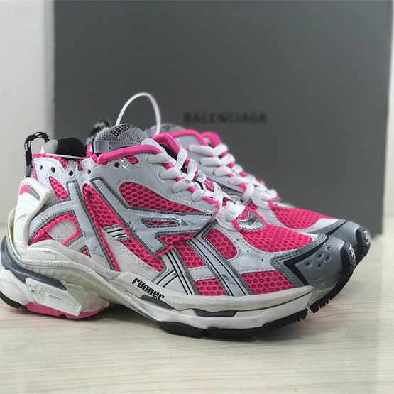Balenciaga Women's Runner Sneaker In White - FashionPlug