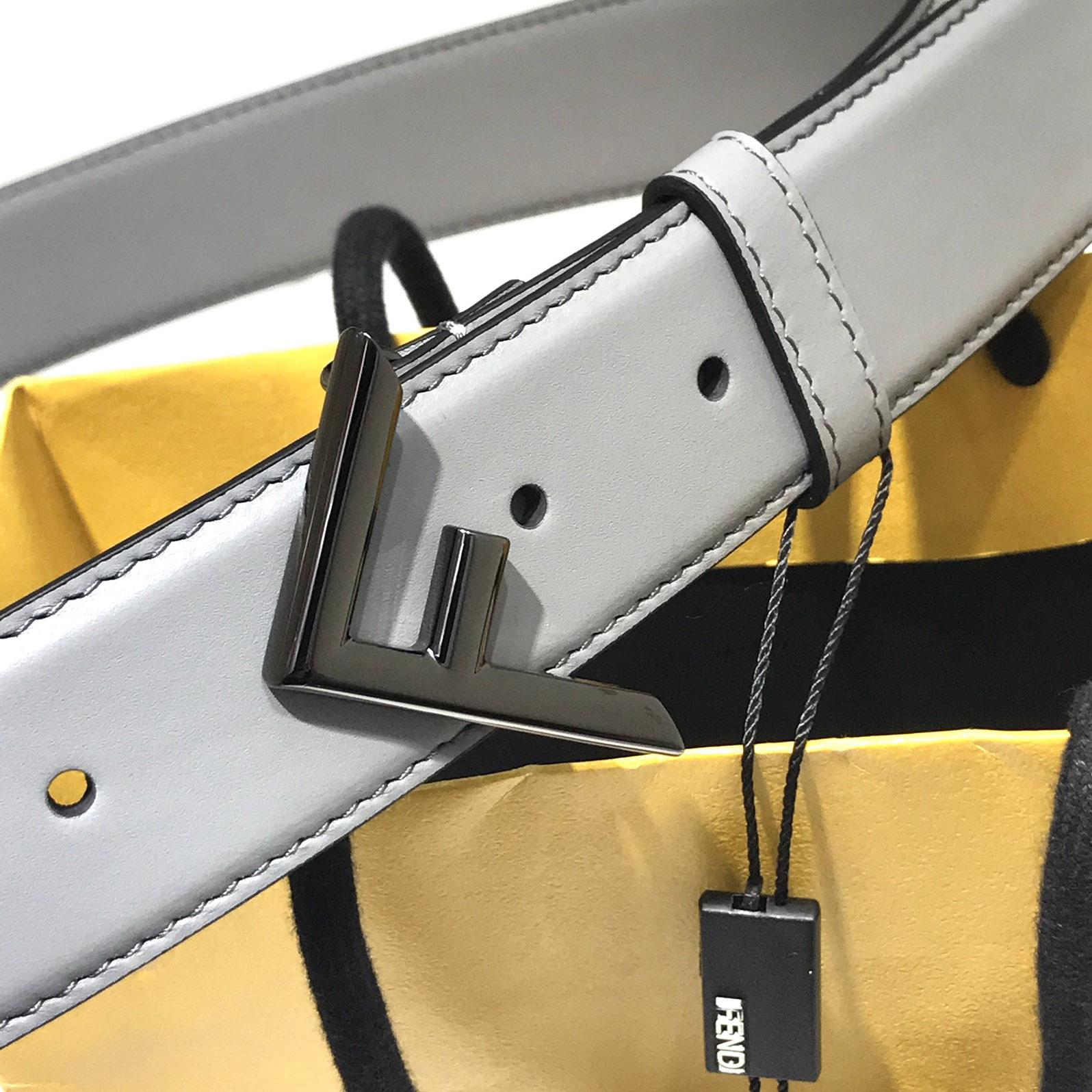 Fendi Pale Gray Leather Belt - FashionPlug