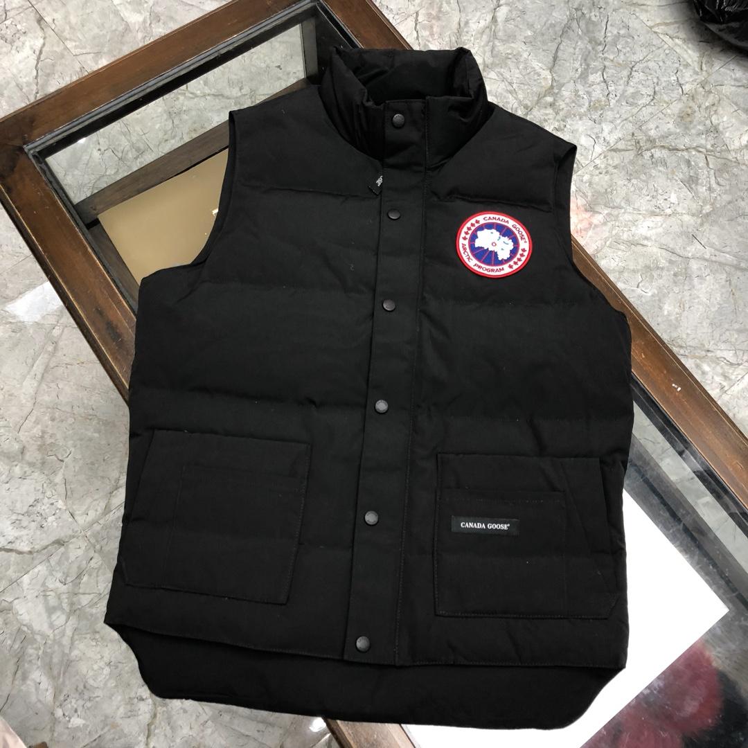 Canada Goose Freestyle Crew Vest - FashionPlug