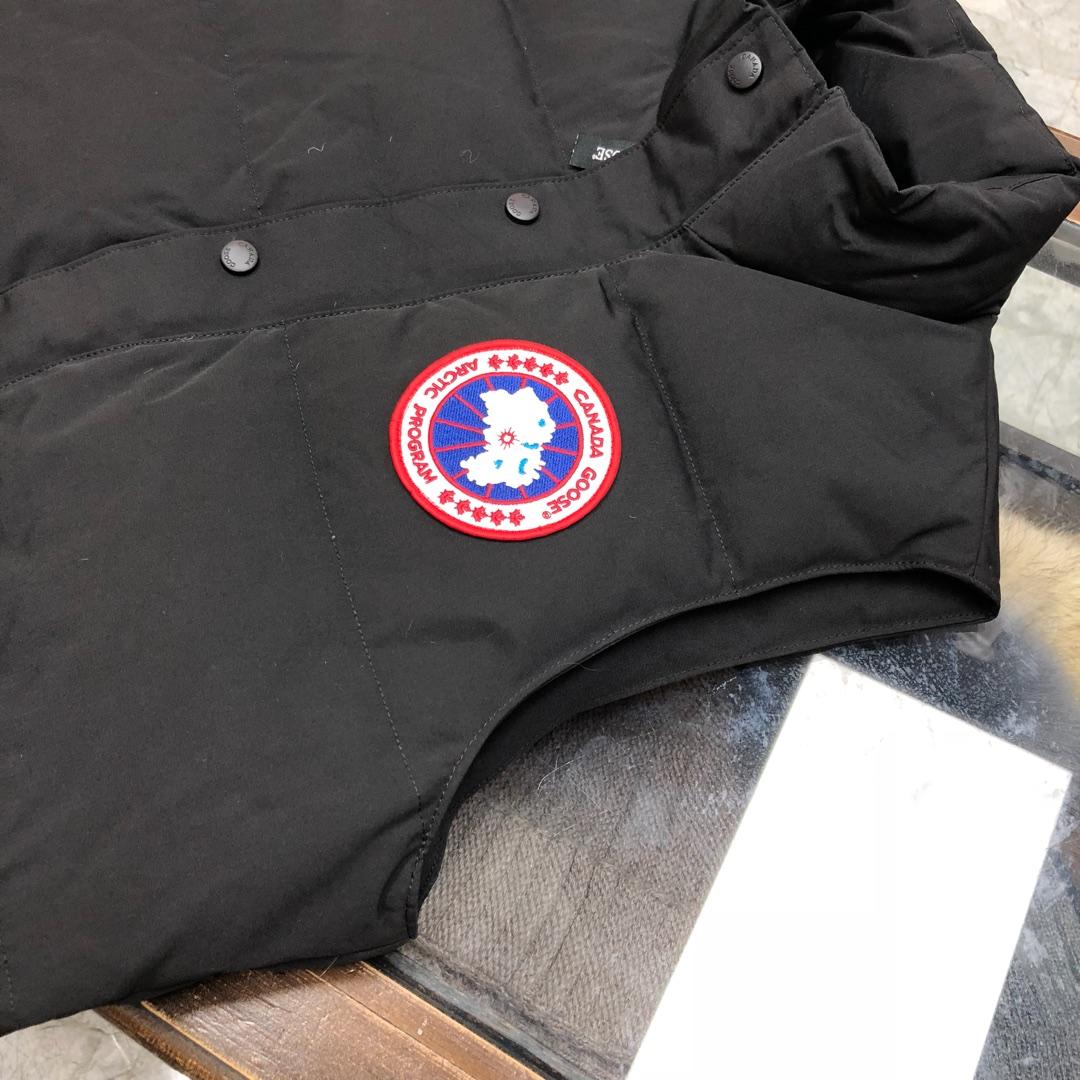 Canada Goose Freestyle Crew Vest - FashionPlug