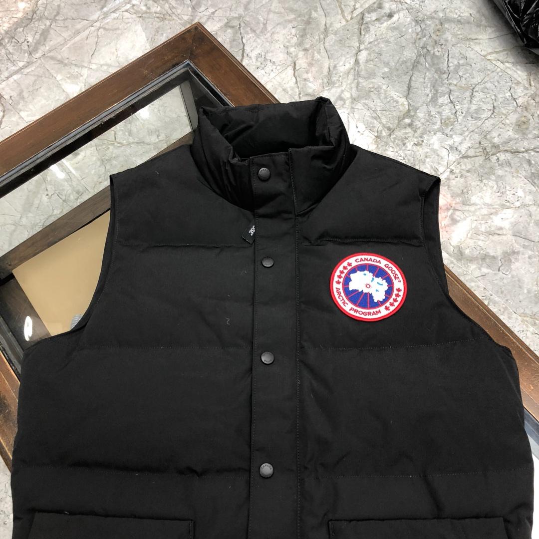 Canada Goose Freestyle Crew Vest - FashionPlug