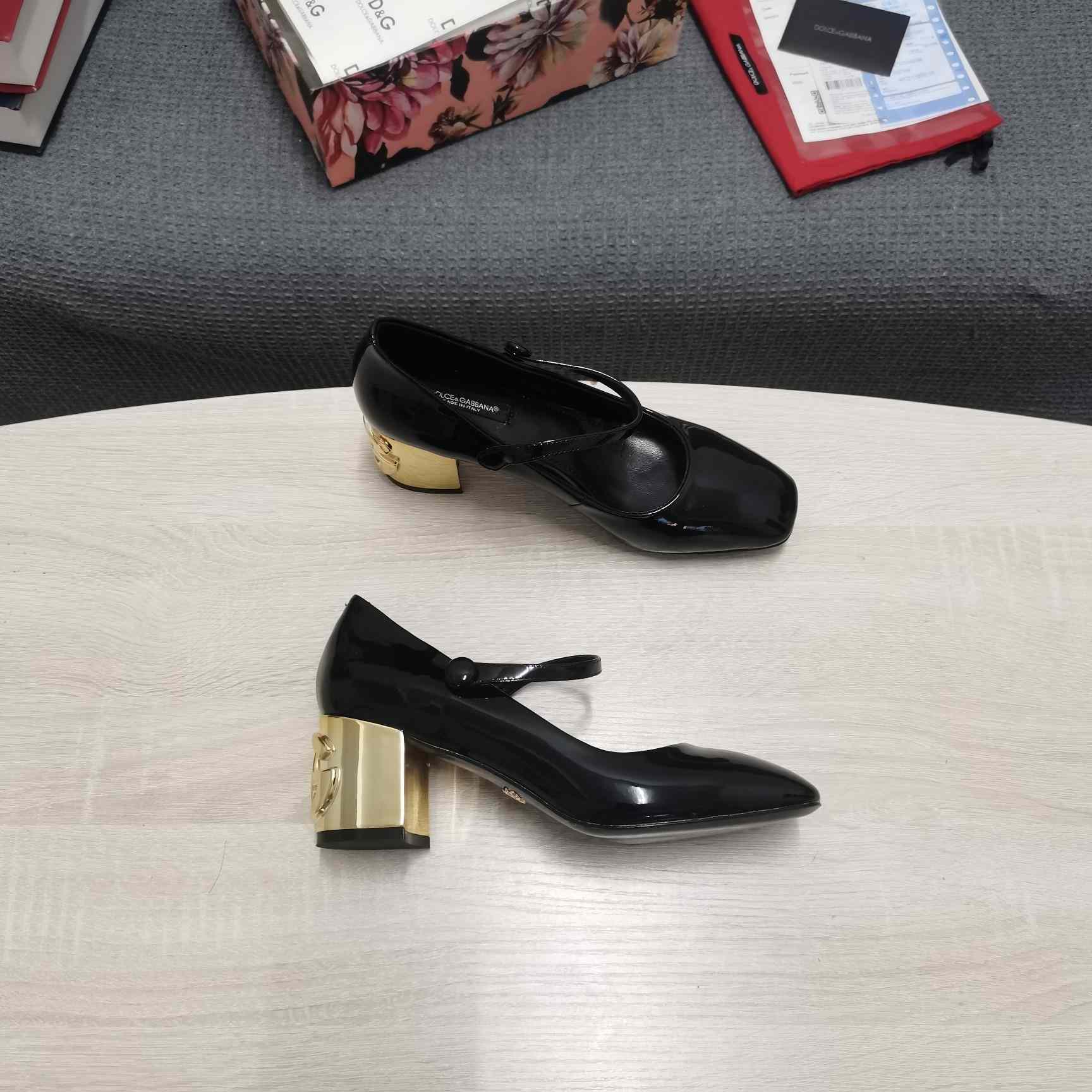 Dolce & Gabbana Patent Leather Slingbacks With DG Karol Heel - FashionPlug