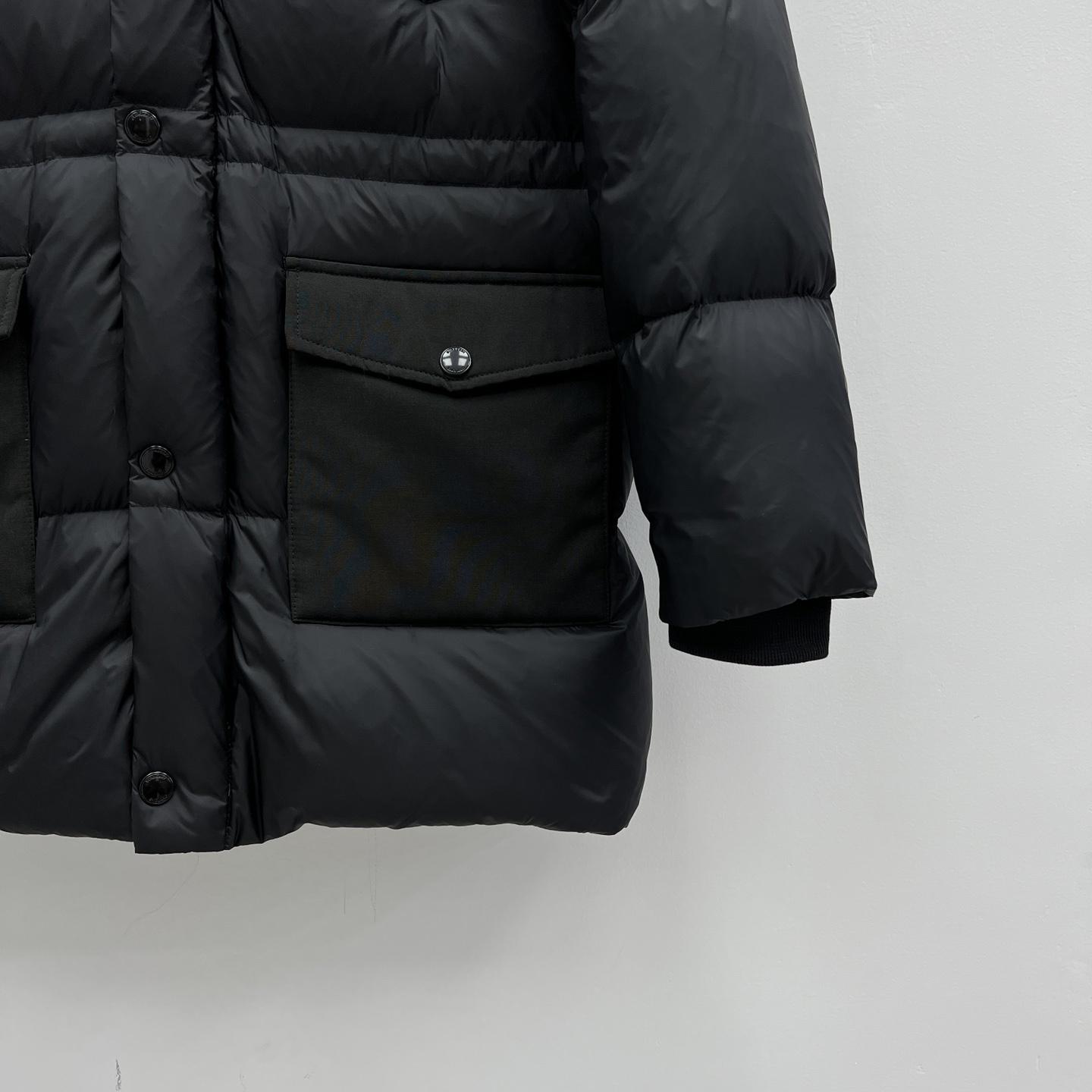 Burberry Logo Appliqué Nylon Puffer Coat - FashionPlug