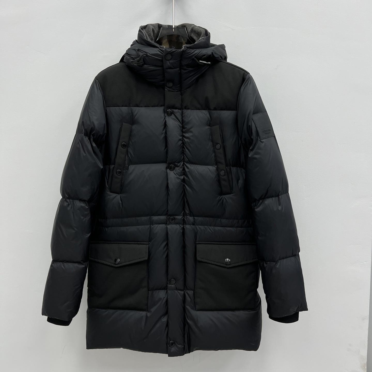 Burberry Logo Appliqué Nylon Puffer Coat - FashionPlug