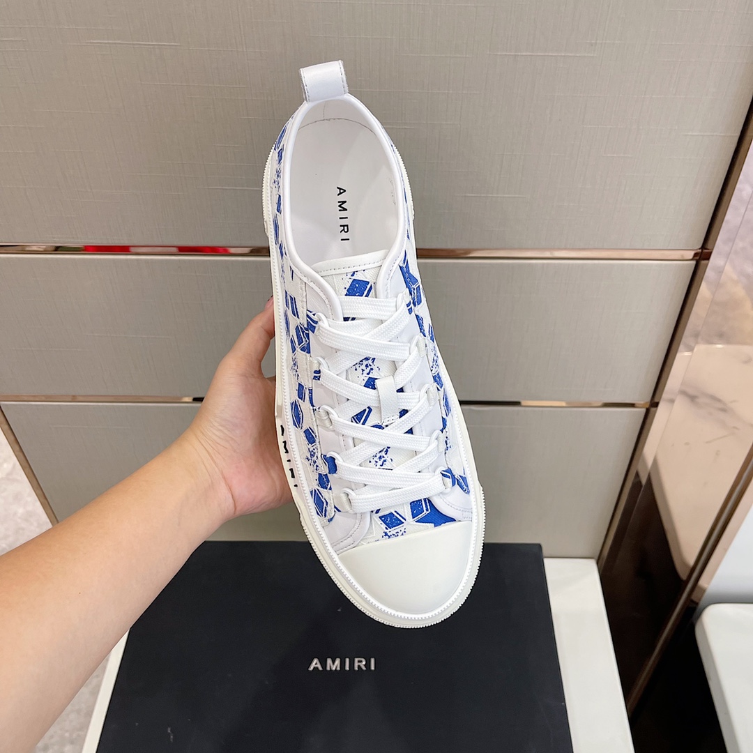 Amiri Low Top Sneaker - FashionPlug