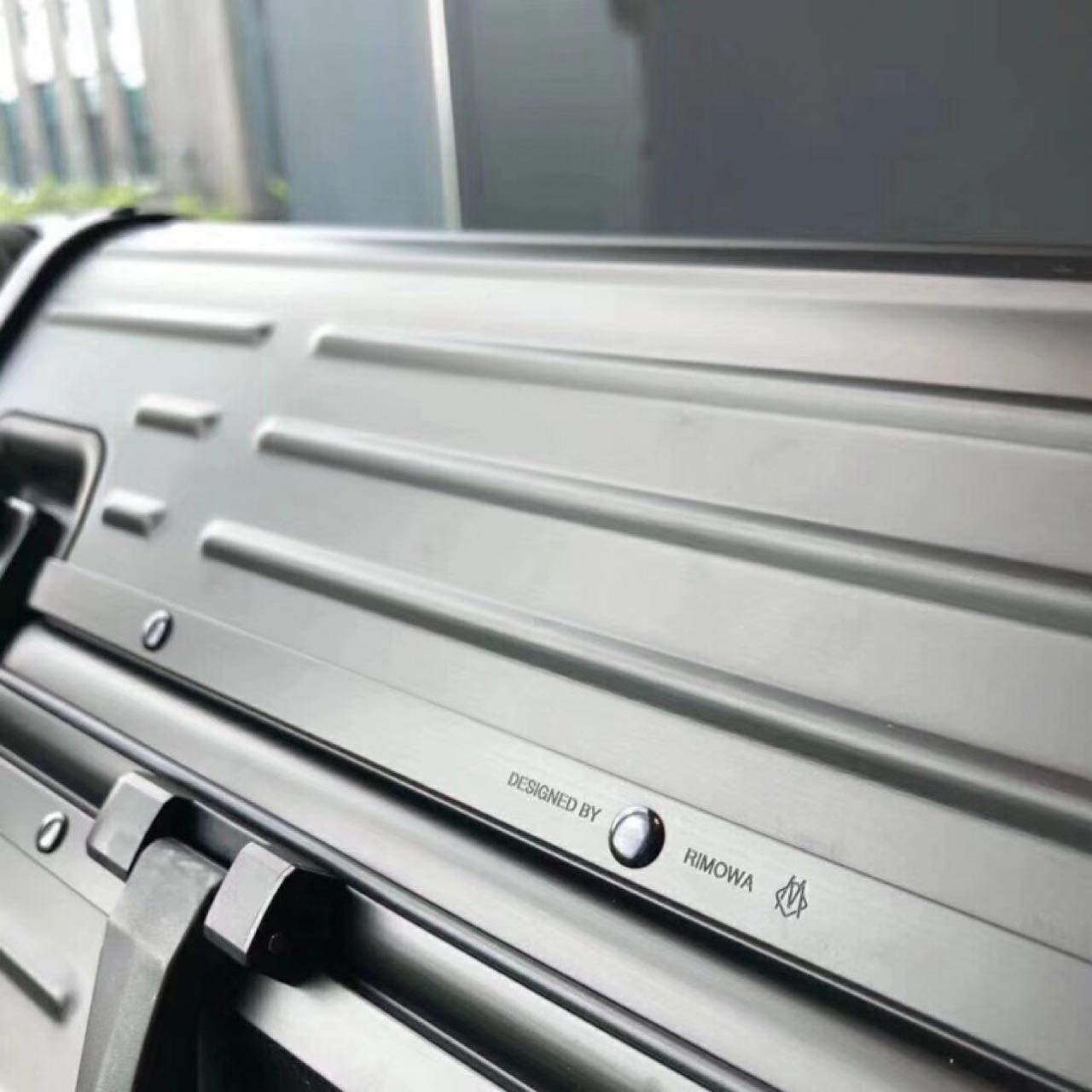 Rimowa Original 925 Luggage - FashionPlug