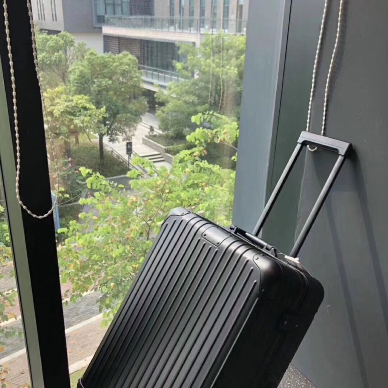 Rimowa Original 925 Luggage - FashionPlug