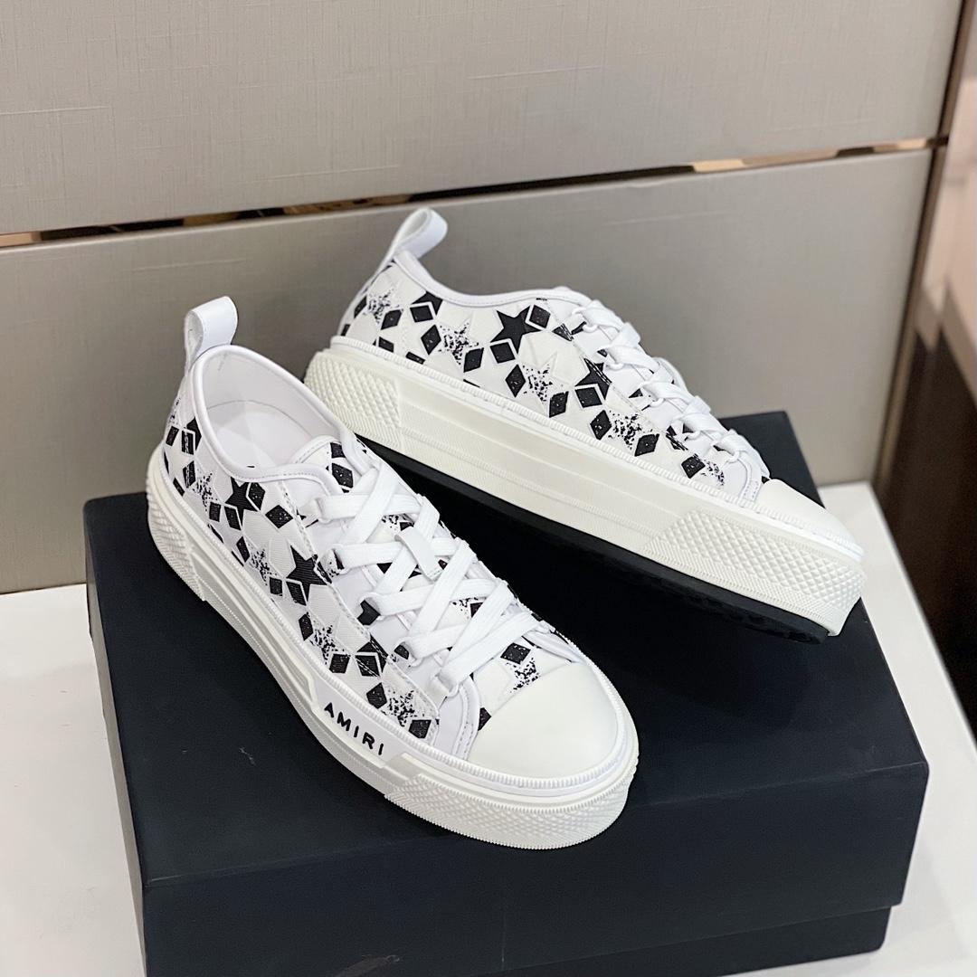 Amiri Low Top Sneaker - FashionPlug