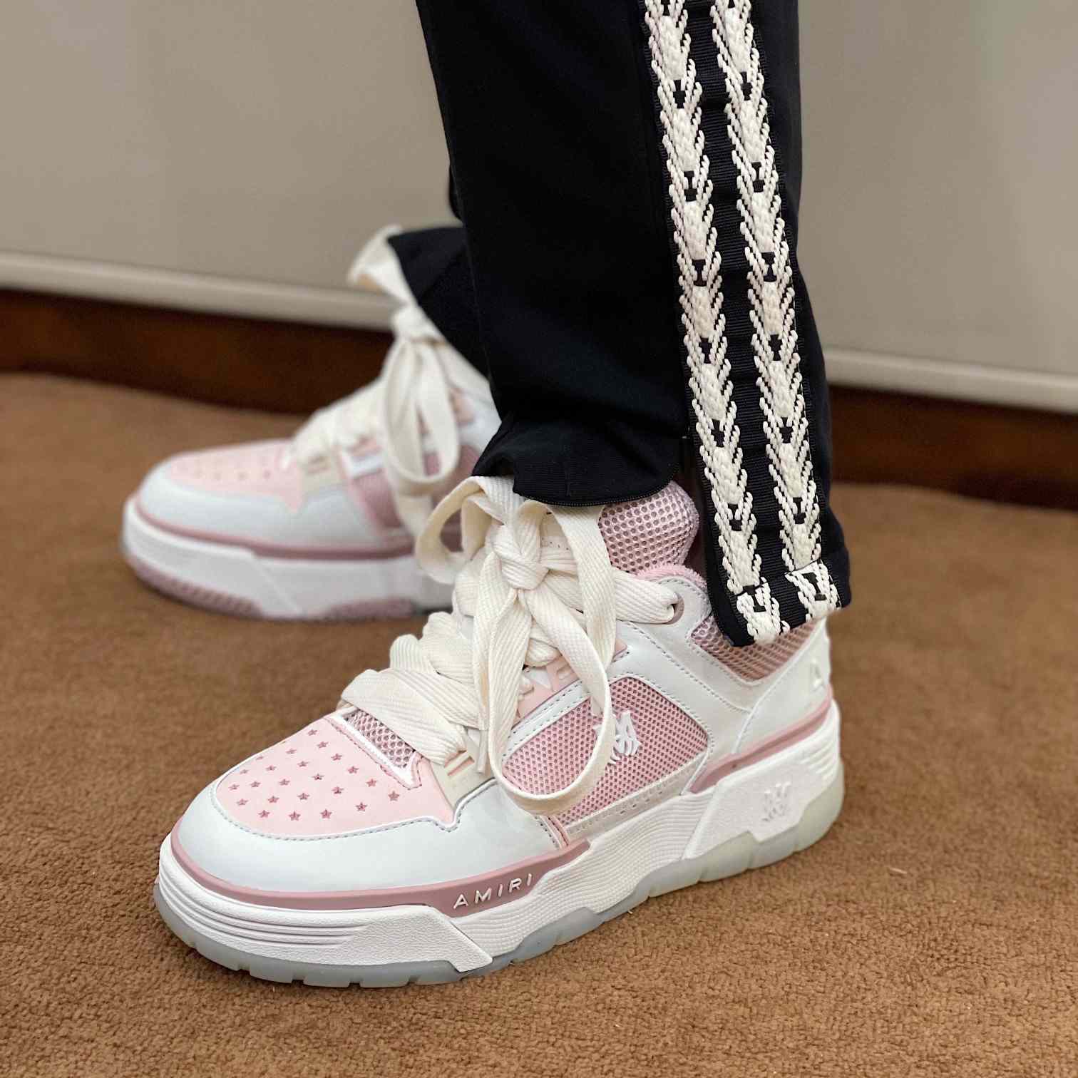 Amiri Male Sneaker - FashionPlug