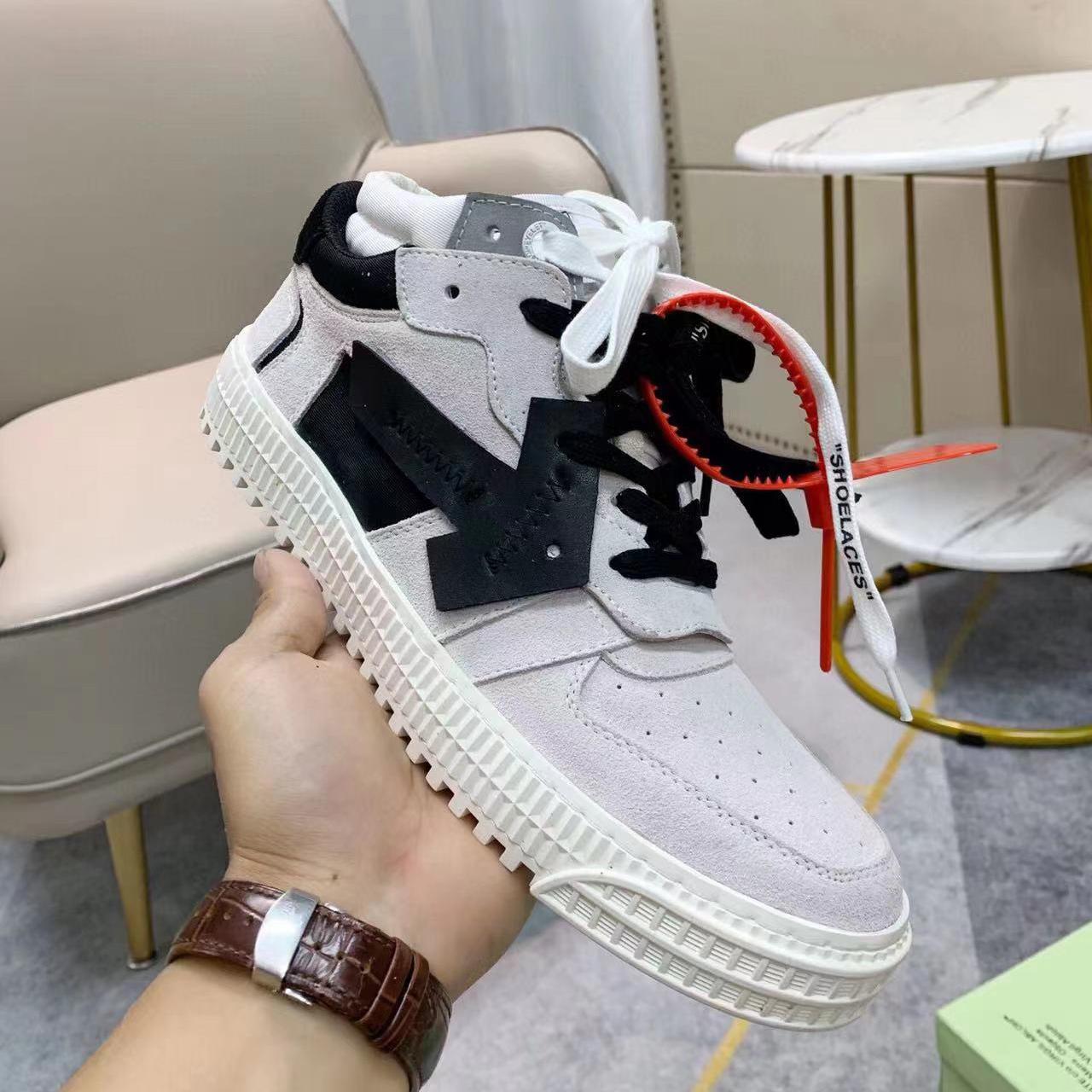 Off White Off-Court Low-Top Sneakers - FashionPlug