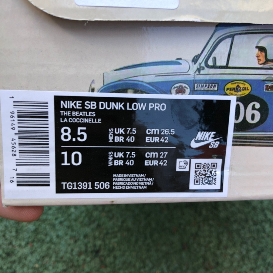 Nike SB Dunk Low Racing Buggt Sand Scorchrc Sneakers     tg1391 - FashionPlug