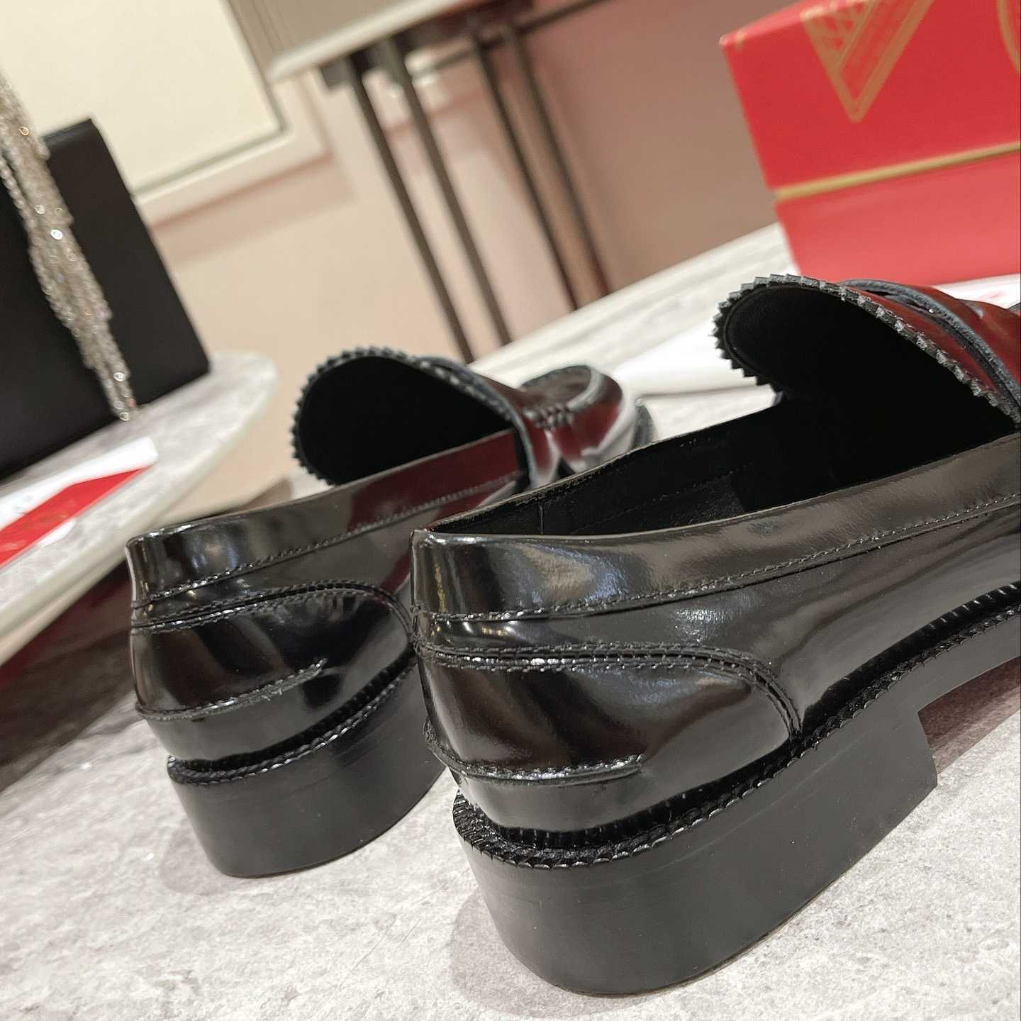 Christian Louboutin Penny Woman Iconic Monana Loafer - FashionPlug